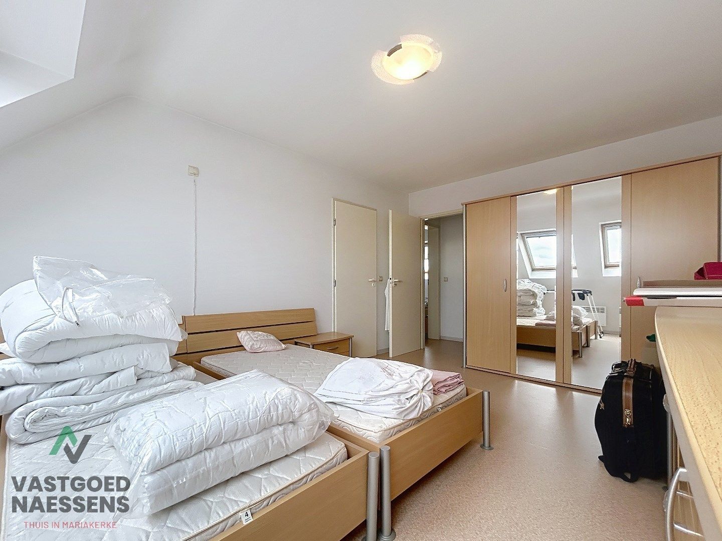 DUPLEX-APPARTEMENT MET 3 SLPK EN TERRAS  foto 12