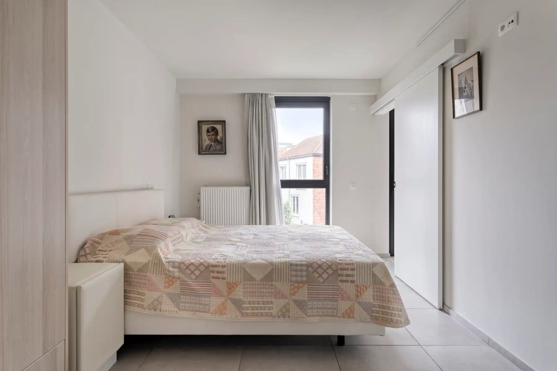 Centraal gelegen assistentieflat met 2 slaapkamers! foto 8