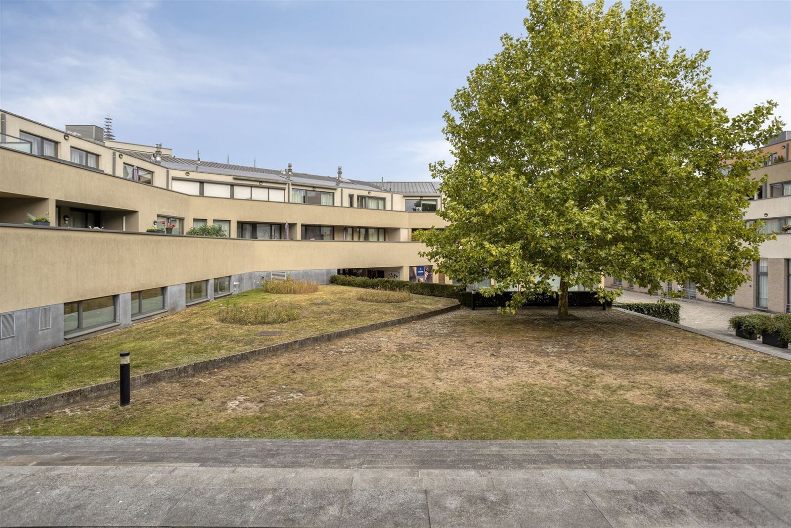 Appartement op 2de verdieping (lift) met 3 slaapkamers + terras  foto 26