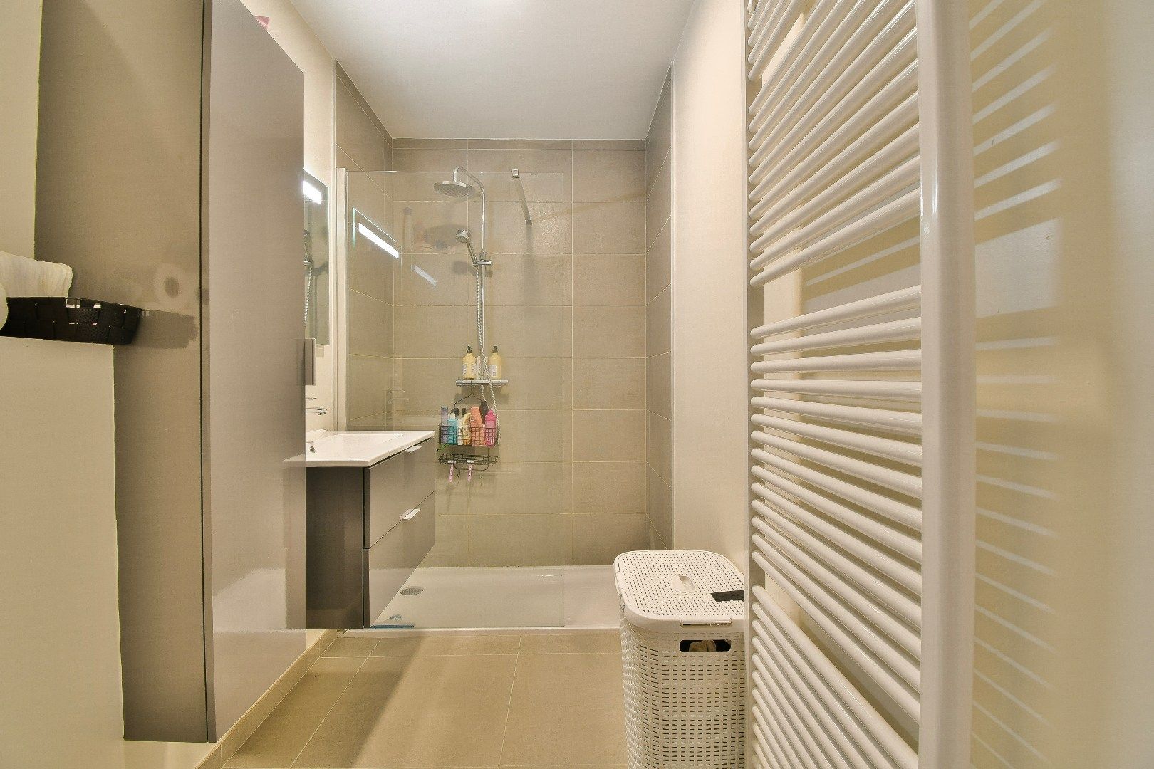 Recent appartement in Bredene te huur  foto 7