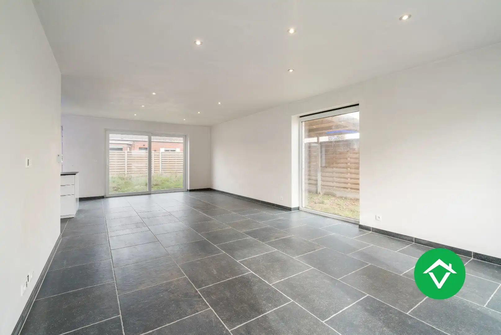 Nieuwbouwwoning met drie slaapkamers te koop in Kortemark foto 3