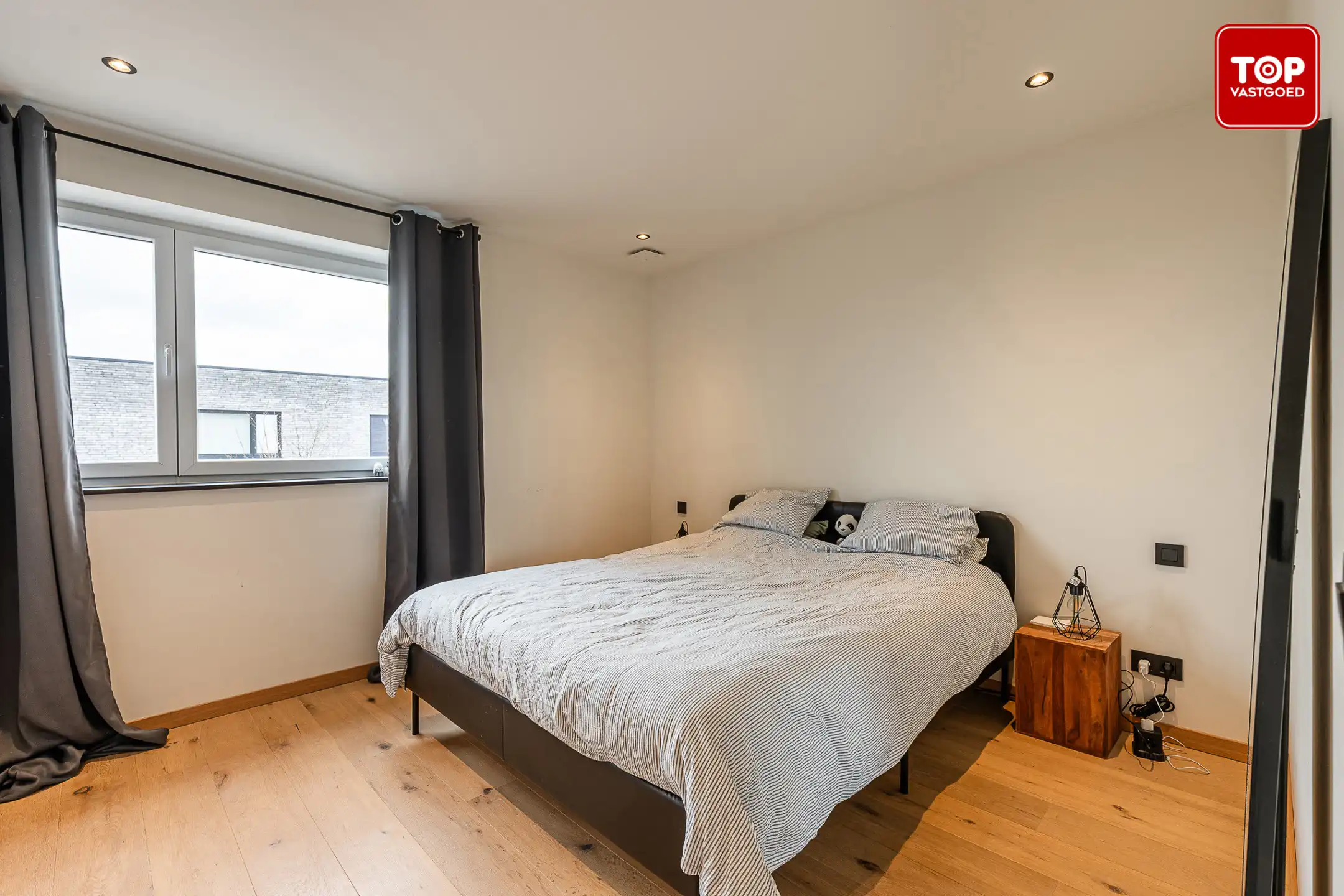 Stijlvolle en energiezuinige gezinswoning met hoogwaardige materialen en zonnige tuin foto 9