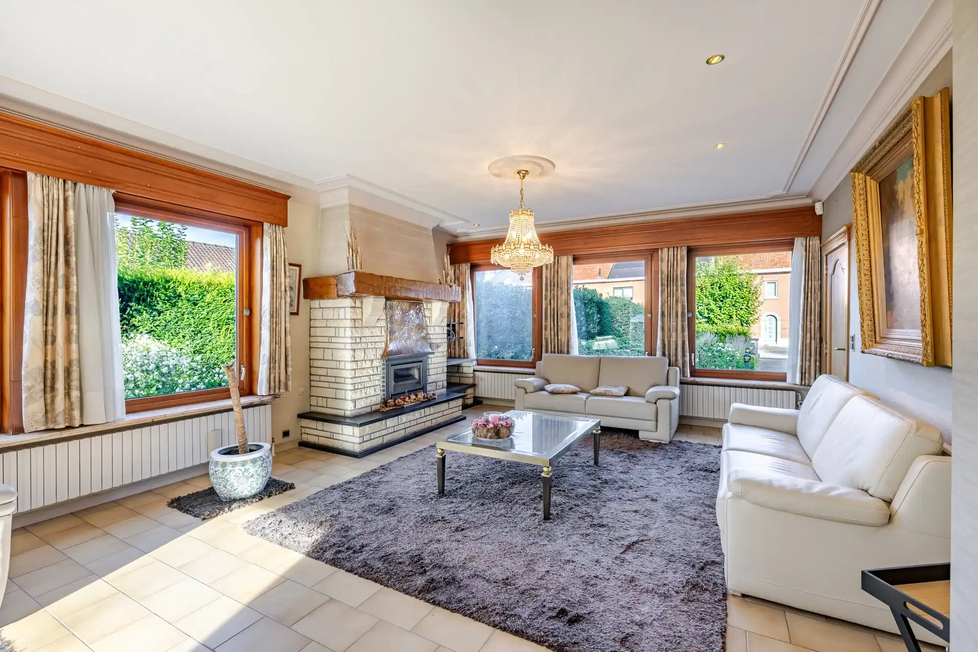 Charmante villa met panoramisch zicht op een toplocatie foto 15
