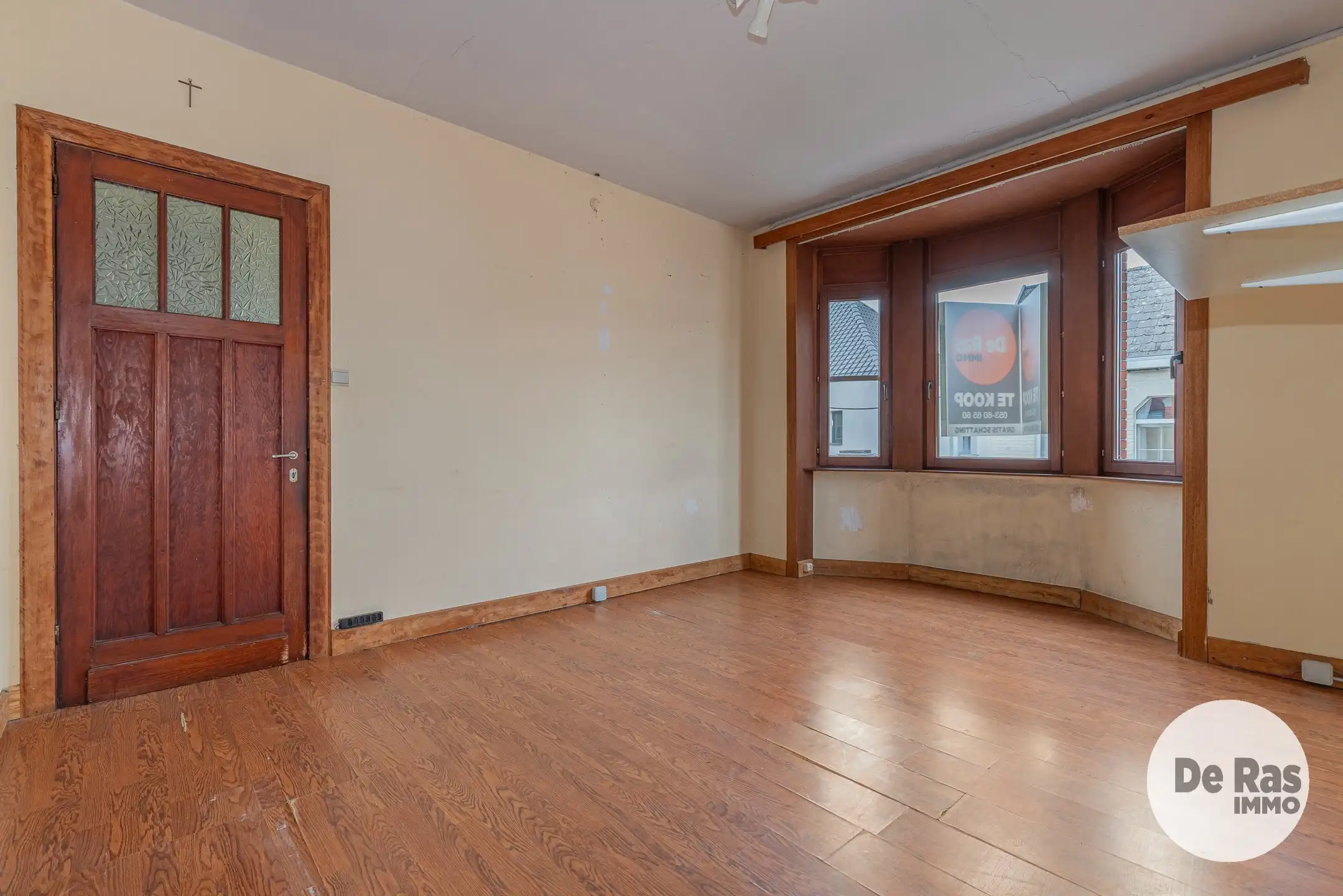 LEDE - Te renoveren woning met 4 slaapkamers nabij centrum foto 16