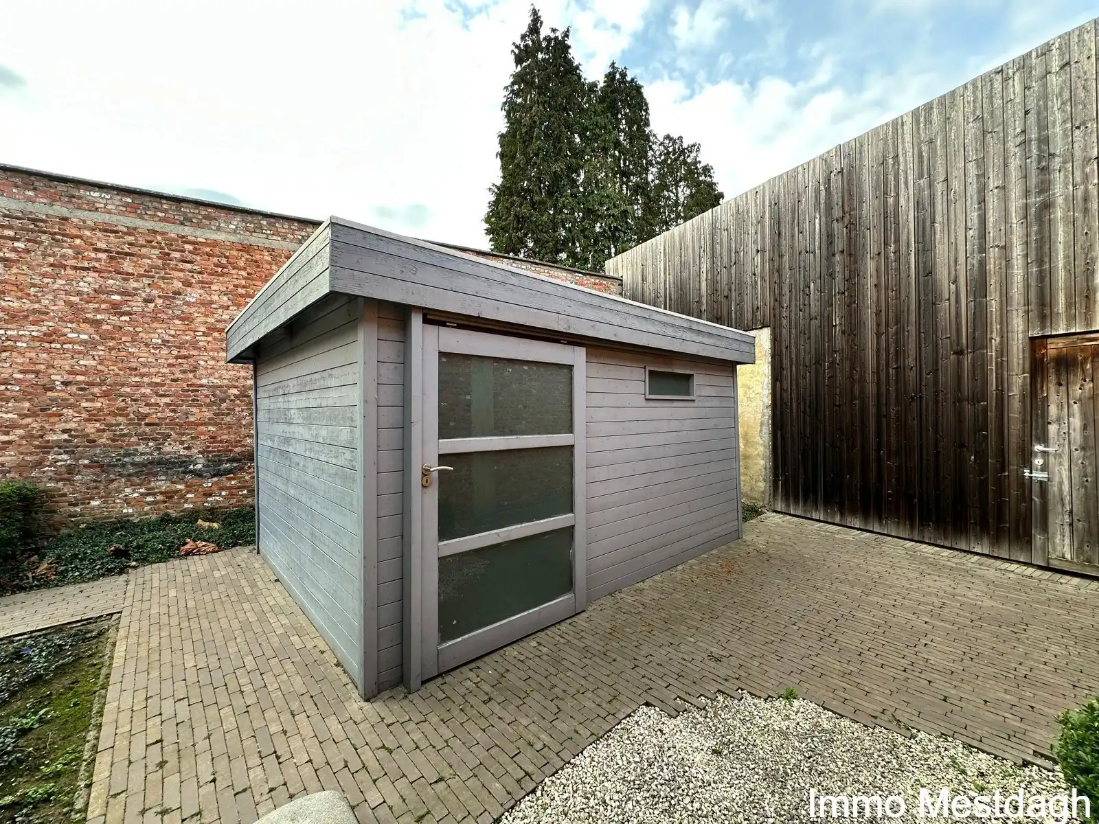 Ruim gelijkvloers appartement met tuin en autostaanplaats. foto 16