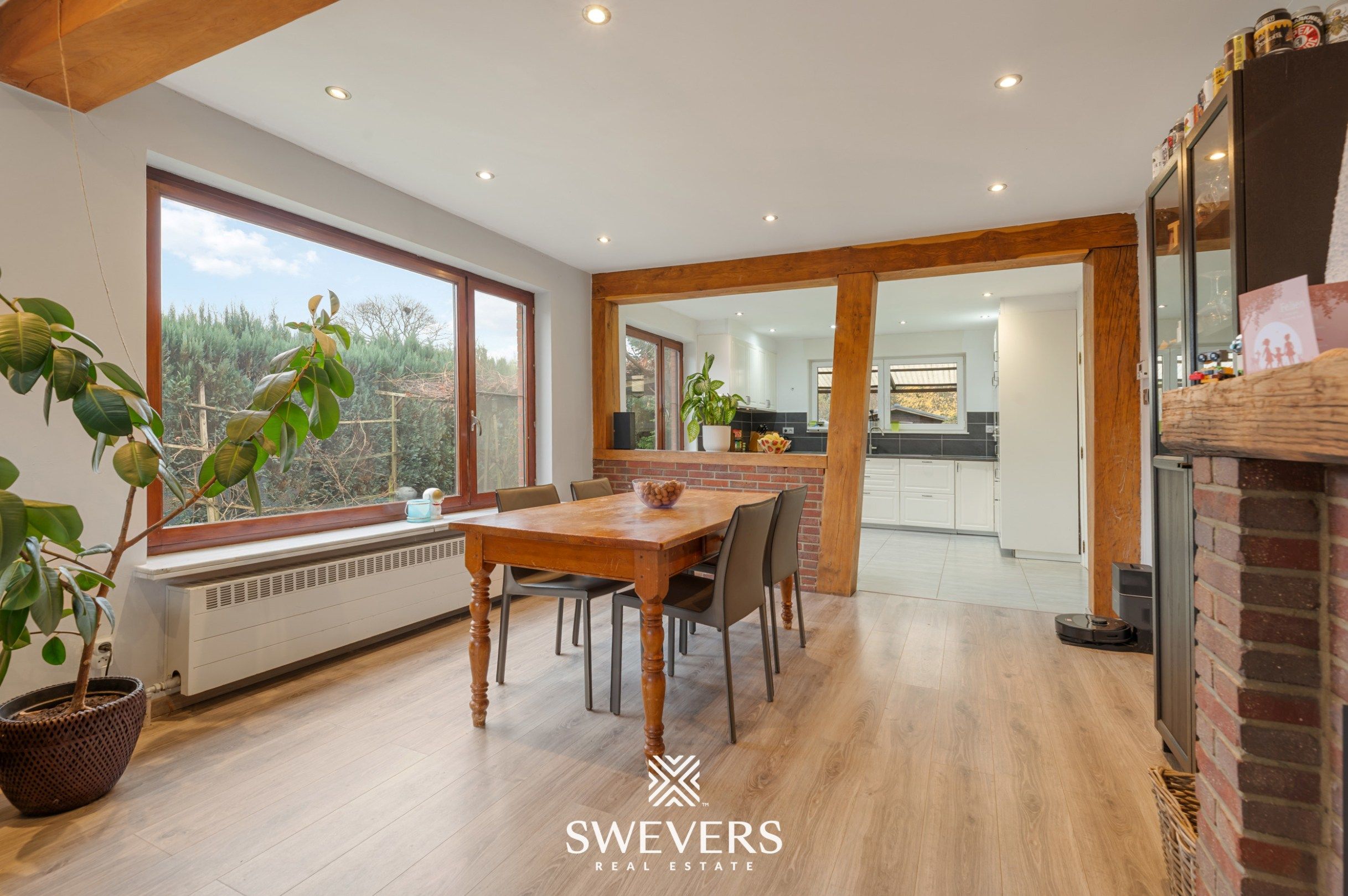 Instapklare woning op 19a94 op een uiterst rustige, groene locatie in Lillo foto 8