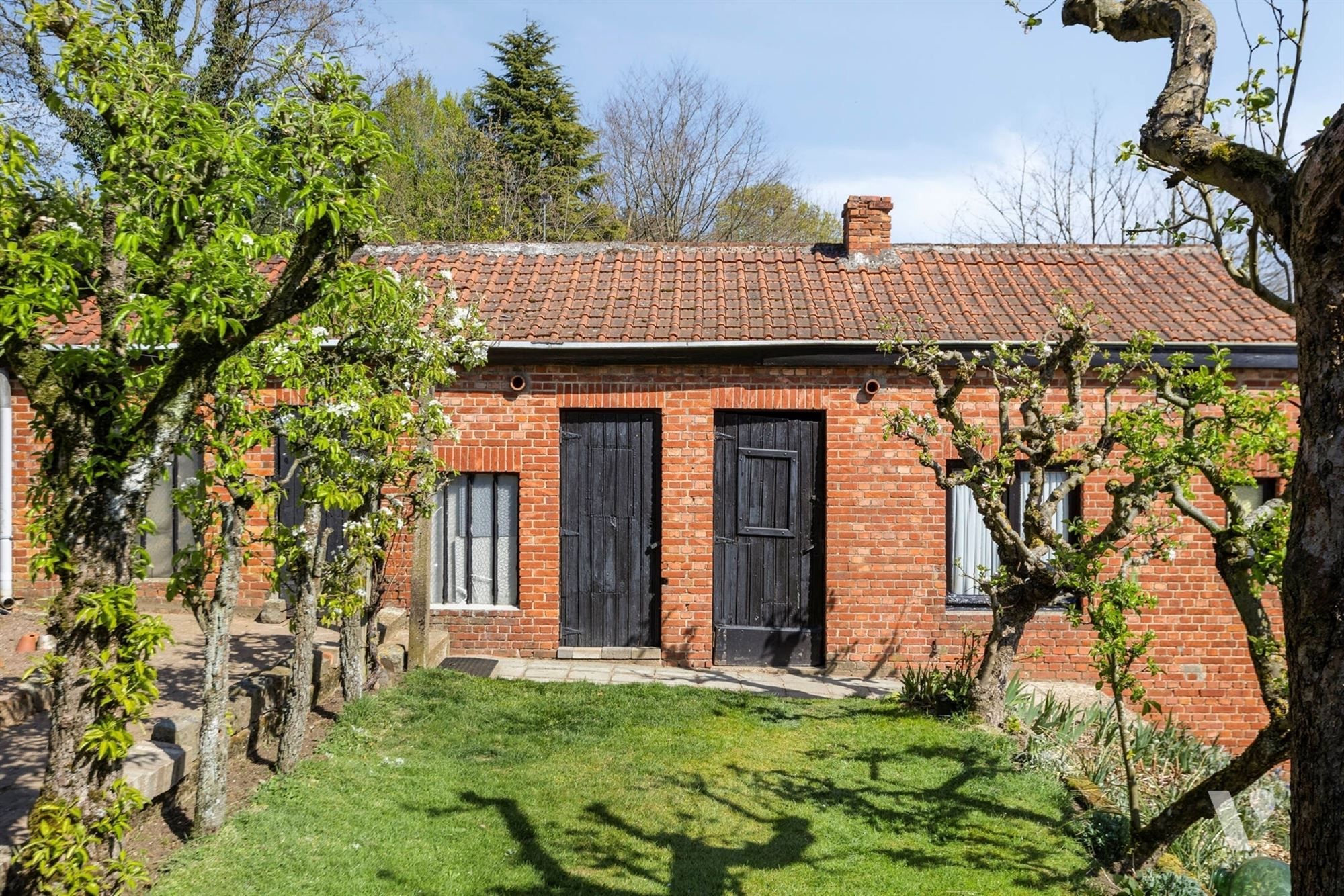 Karaktervolle woning met mooie tuin foto 27