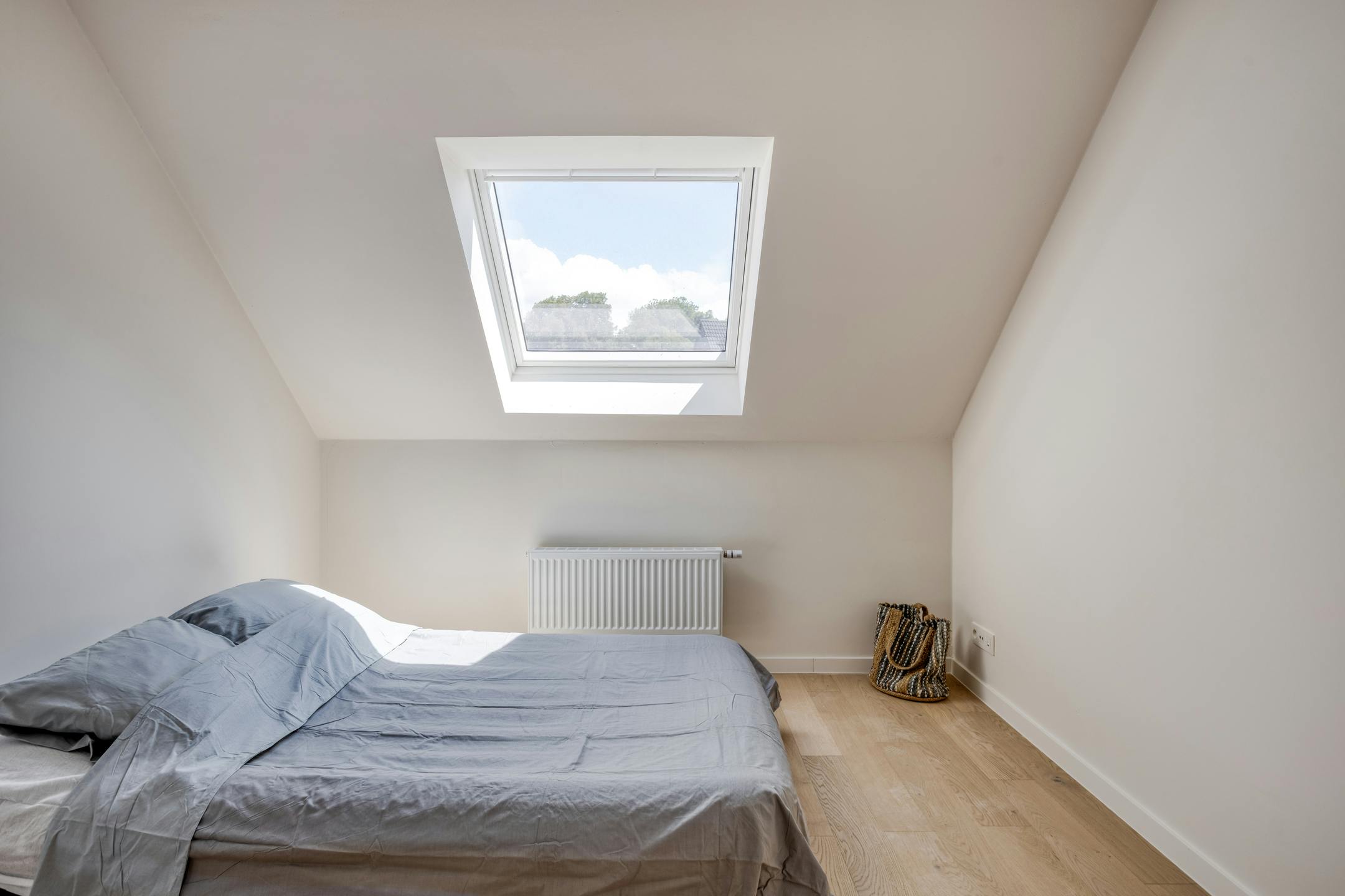 INSTAPKLAAR BEN-APPARTEMENT MET 2 SLAAPK. IN BAZEL EN TERRAS foto 19