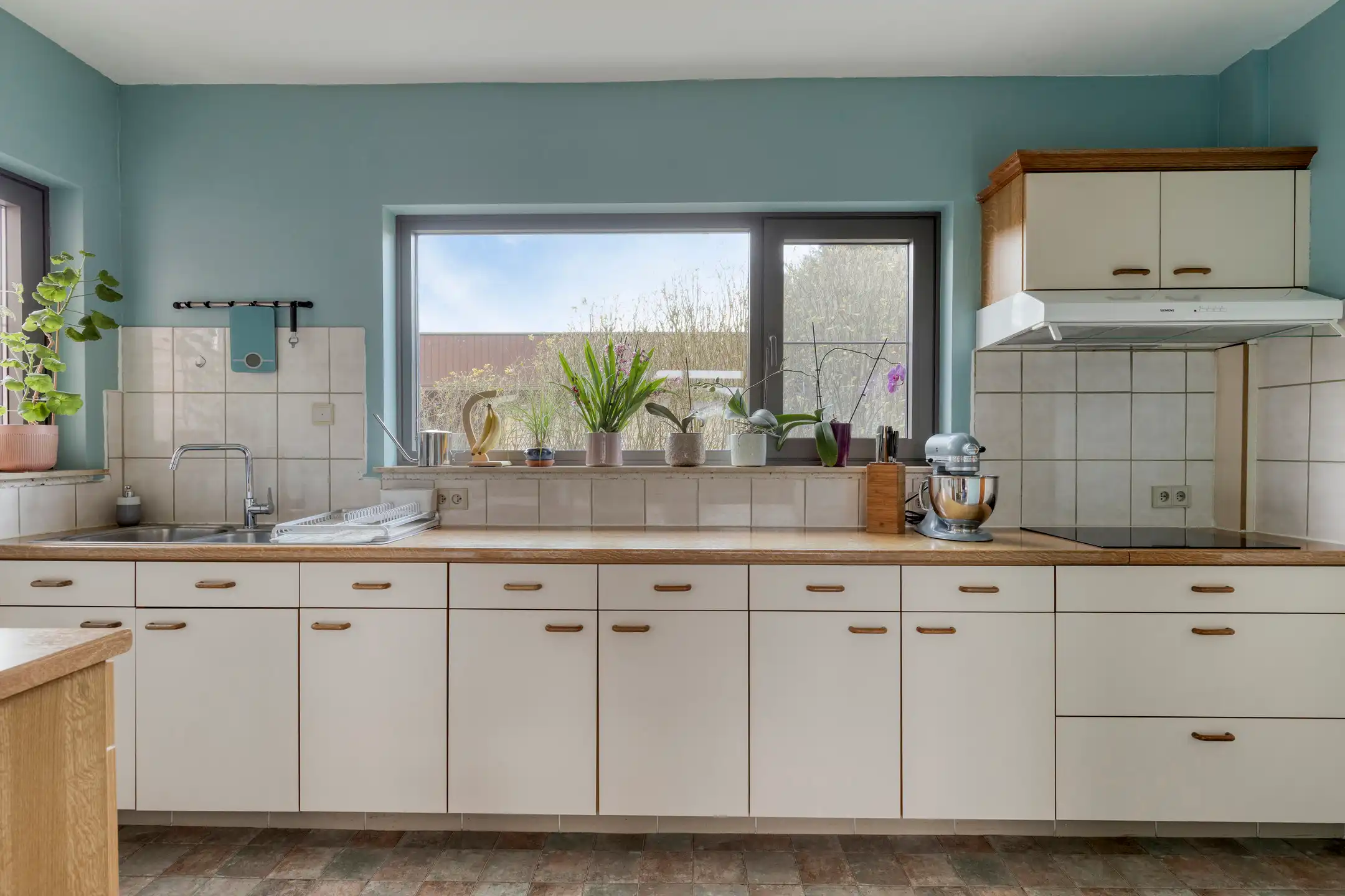 Ruime, vrijstaande woning op uitstekende locatie foto 8