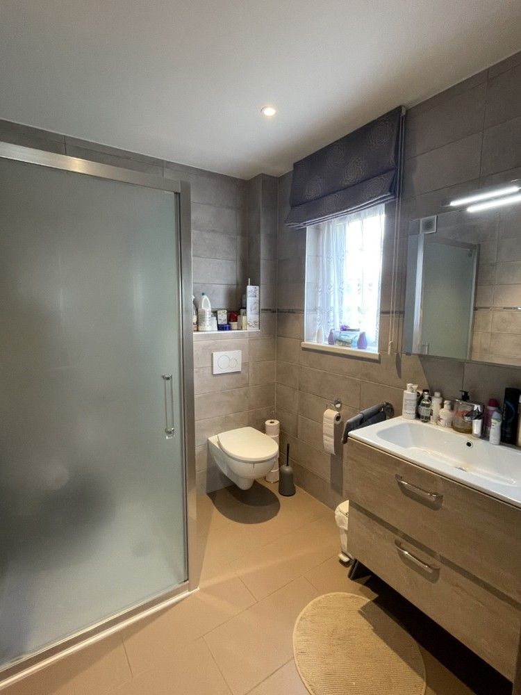 Zeer ruime, perfect onderhouden villa van ca. 475m² - 6 kamers - 3 badkamers nabij centrum Overijse foto 15