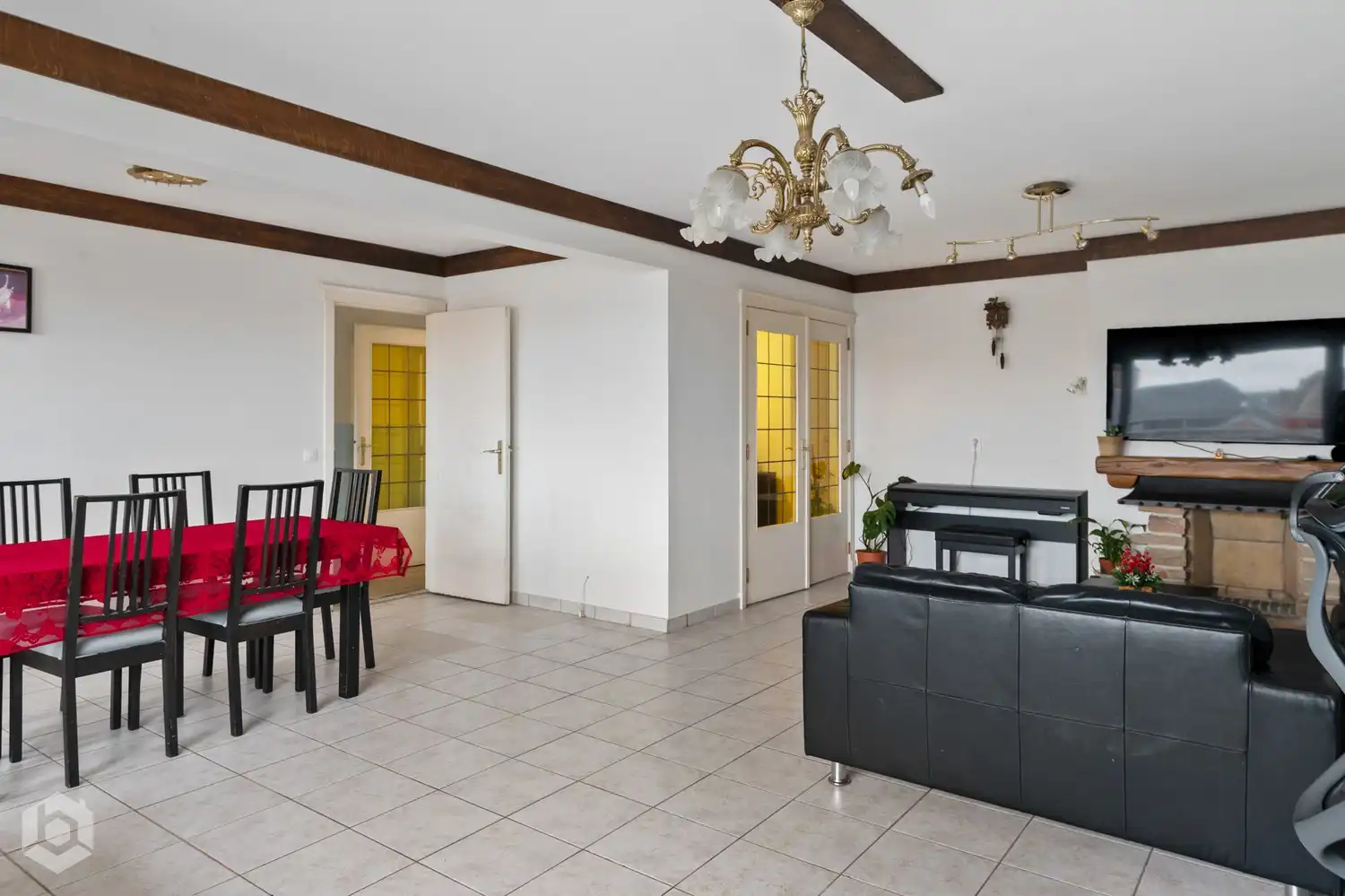 Appartement met 2 slaapkamers en dubbele terras met prachtig uitzicht op de binnenstad foto 2