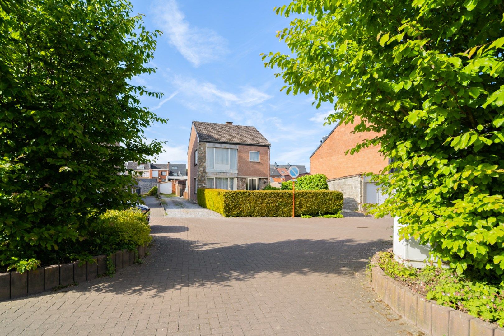 IN OPTIE - Perceel grond met bouwmogelijkheden in hartje Hoeselt, op 2a40ca foto 4