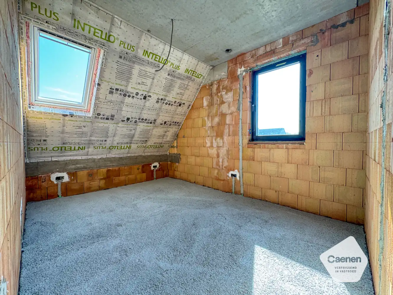 Zeer ruim 2-slaapkamerappartement op de derde verdieping! foto 4