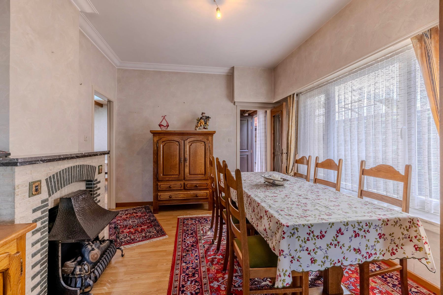 HOB met opp van 271m² : 3 slpk, 2 bdk en polyvalente ruimte foto 3