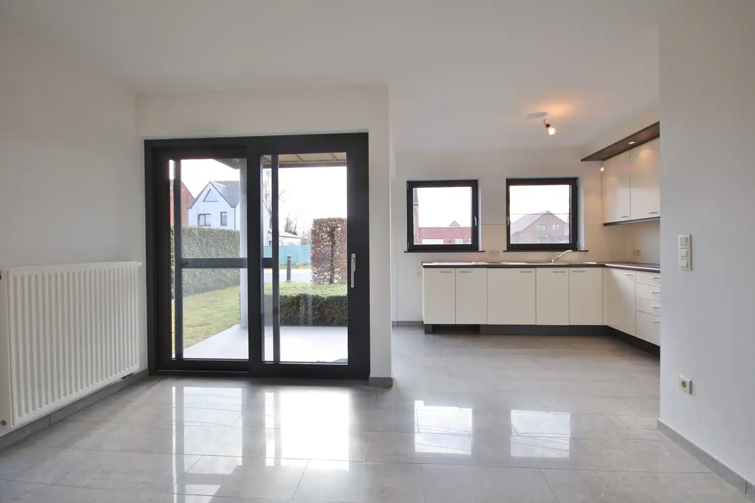 Gelijkvloersappartement met 2 slaapkamers te huur in Stokrooie (Hasselt) foto 3