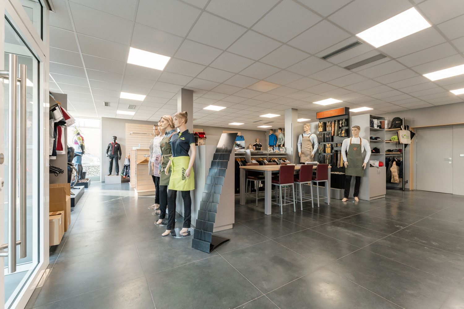 COMMERCIEEL GEBOUW foto 6