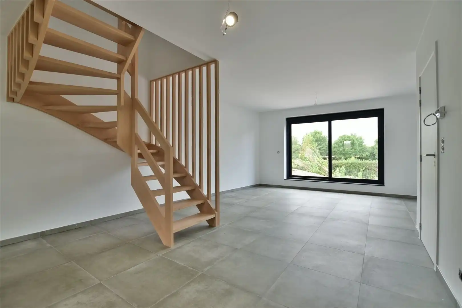 Prachtig bijna energie neutraal duplex nieuwbouwappartement met terras foto 5
