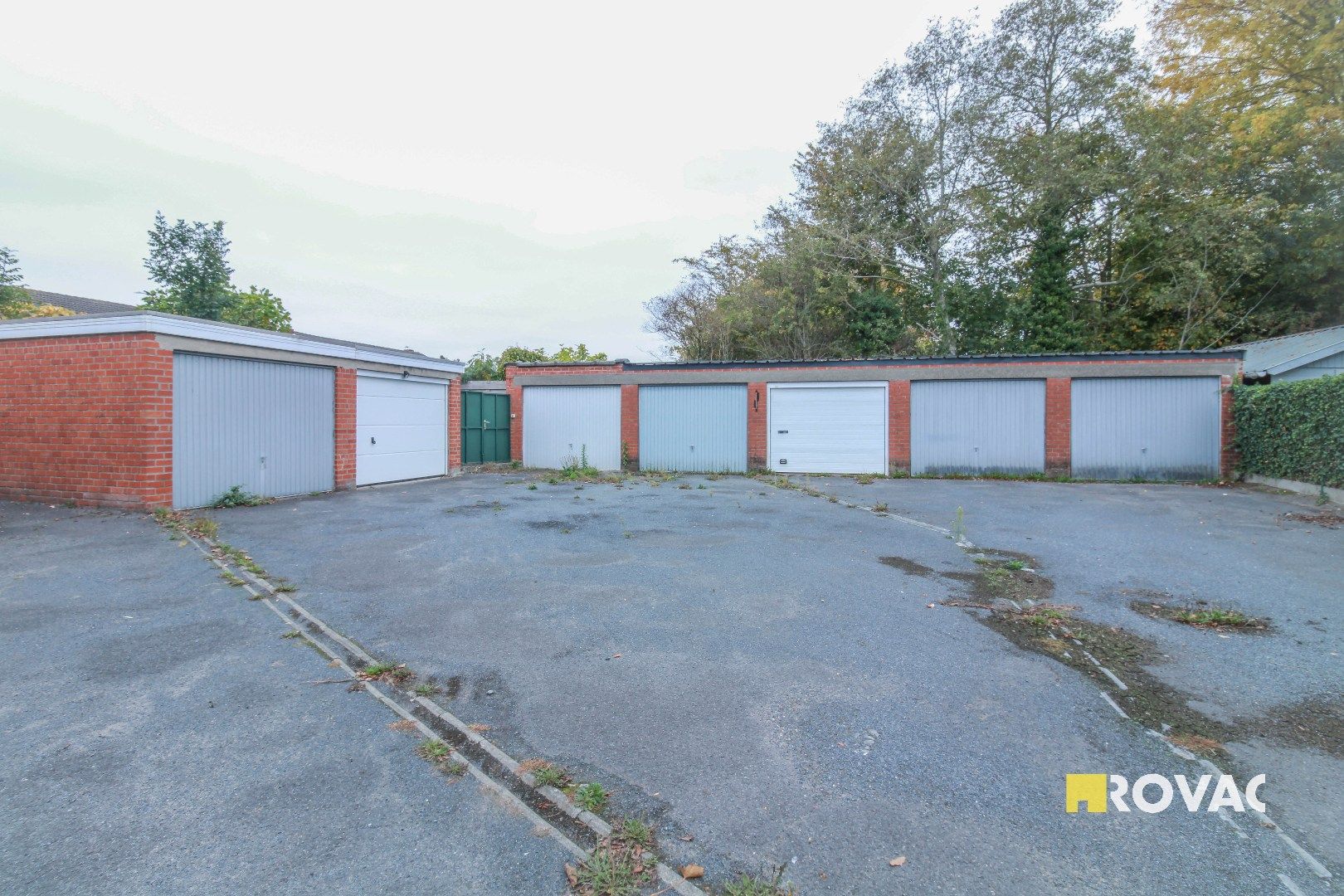 Op te frissen appartement met garage! foto 10