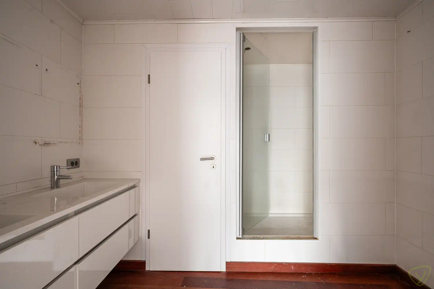 Vastgoedbelegging op een centrale en uitgelezen commerciële locatie! foto 17