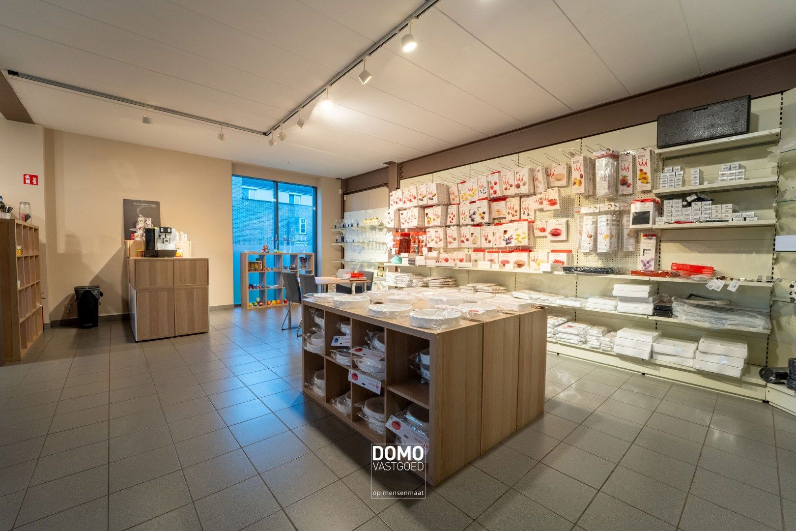 Industrieel vastgoed met sterke visibiliteit en tal van mogelijkheden foto 6