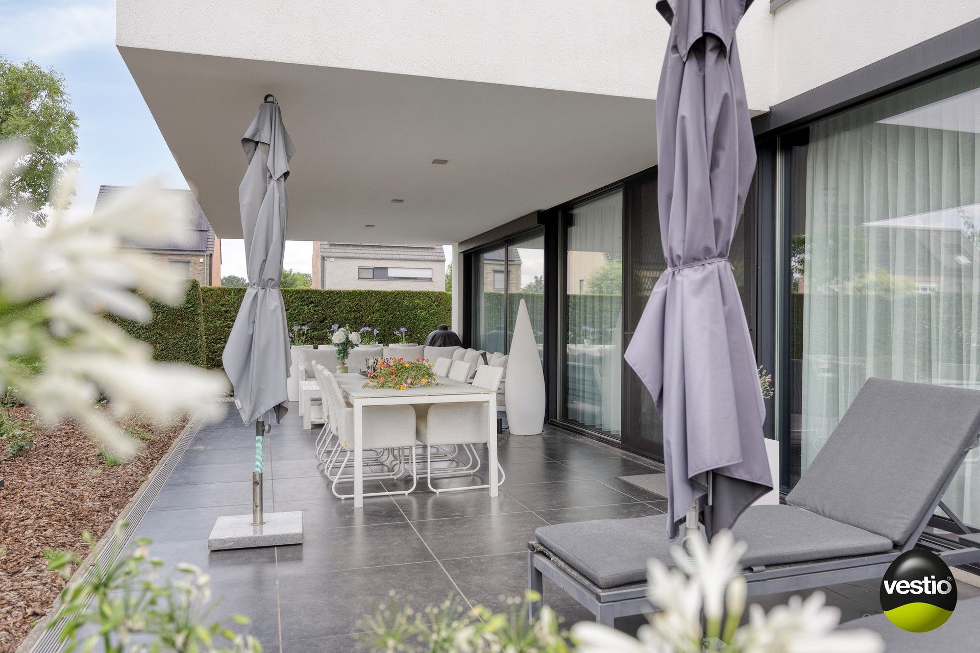 MODERNE VILLA – TOPAFWERKING IN RUSTIGE WIJK foto 37