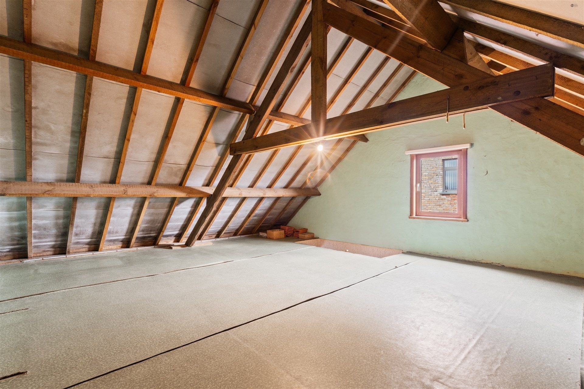 Ruim te renoveren halfopen bebouwing foto 19