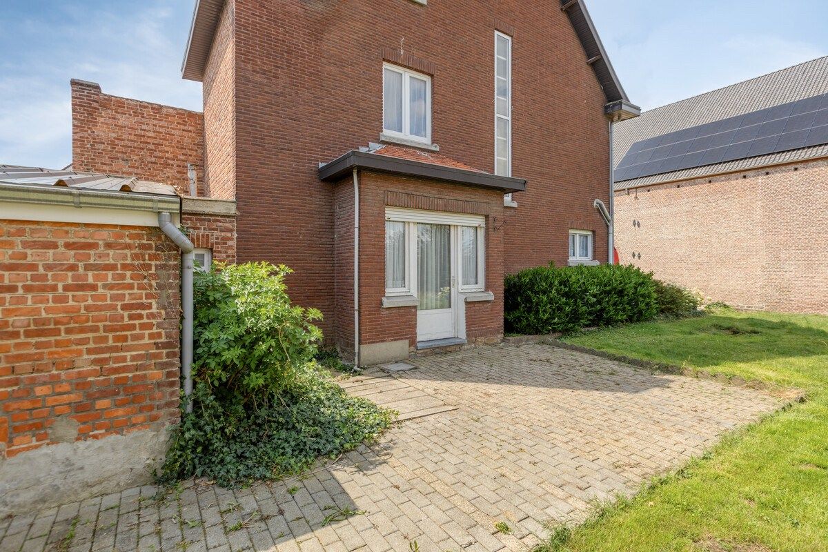 Karaktervolle woning met mooie tuin in het charmante Rutten foto 23