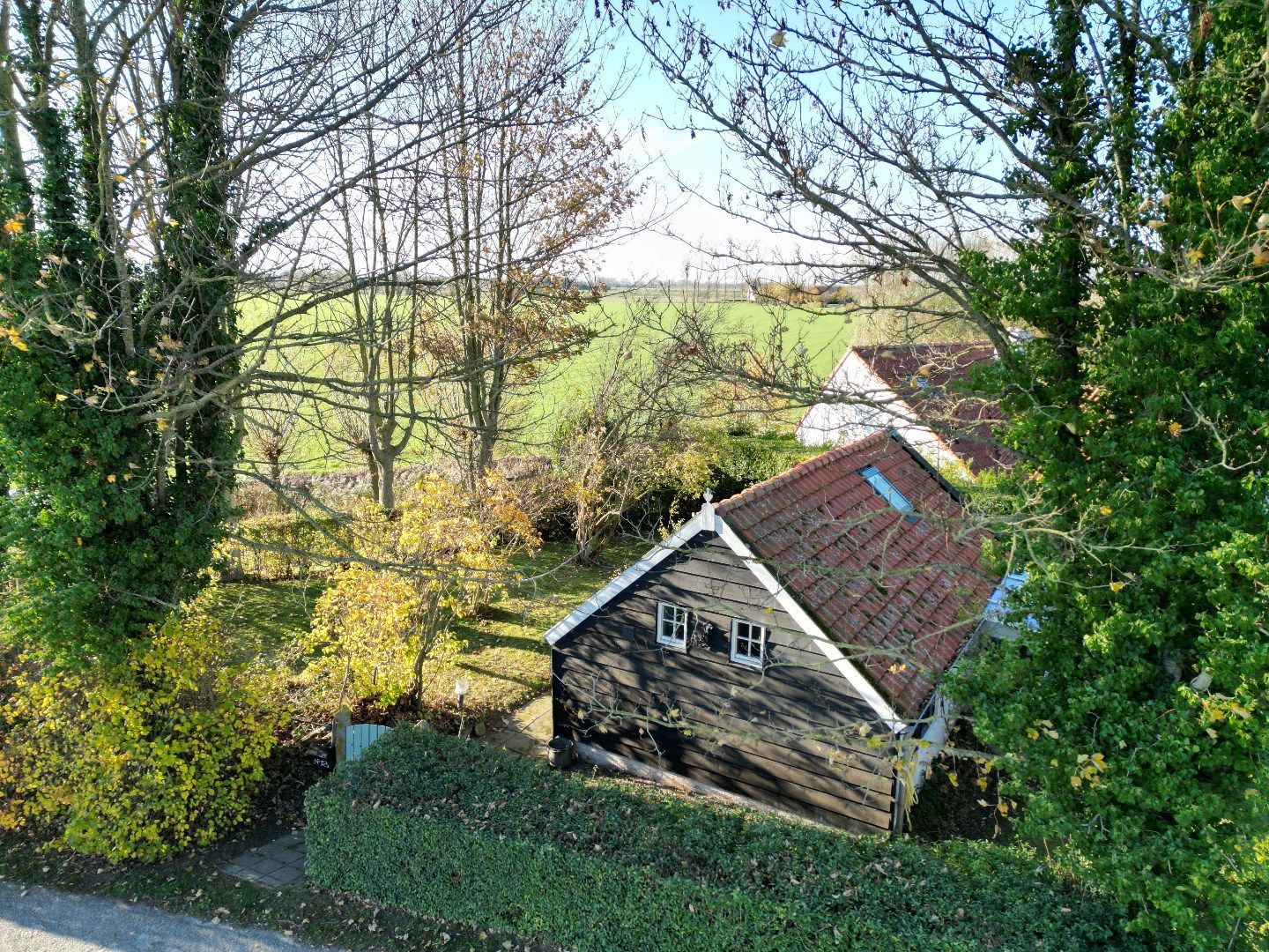 Buitenkans aan de Molenweg in Zuidzande foto {{pictureIndex}}