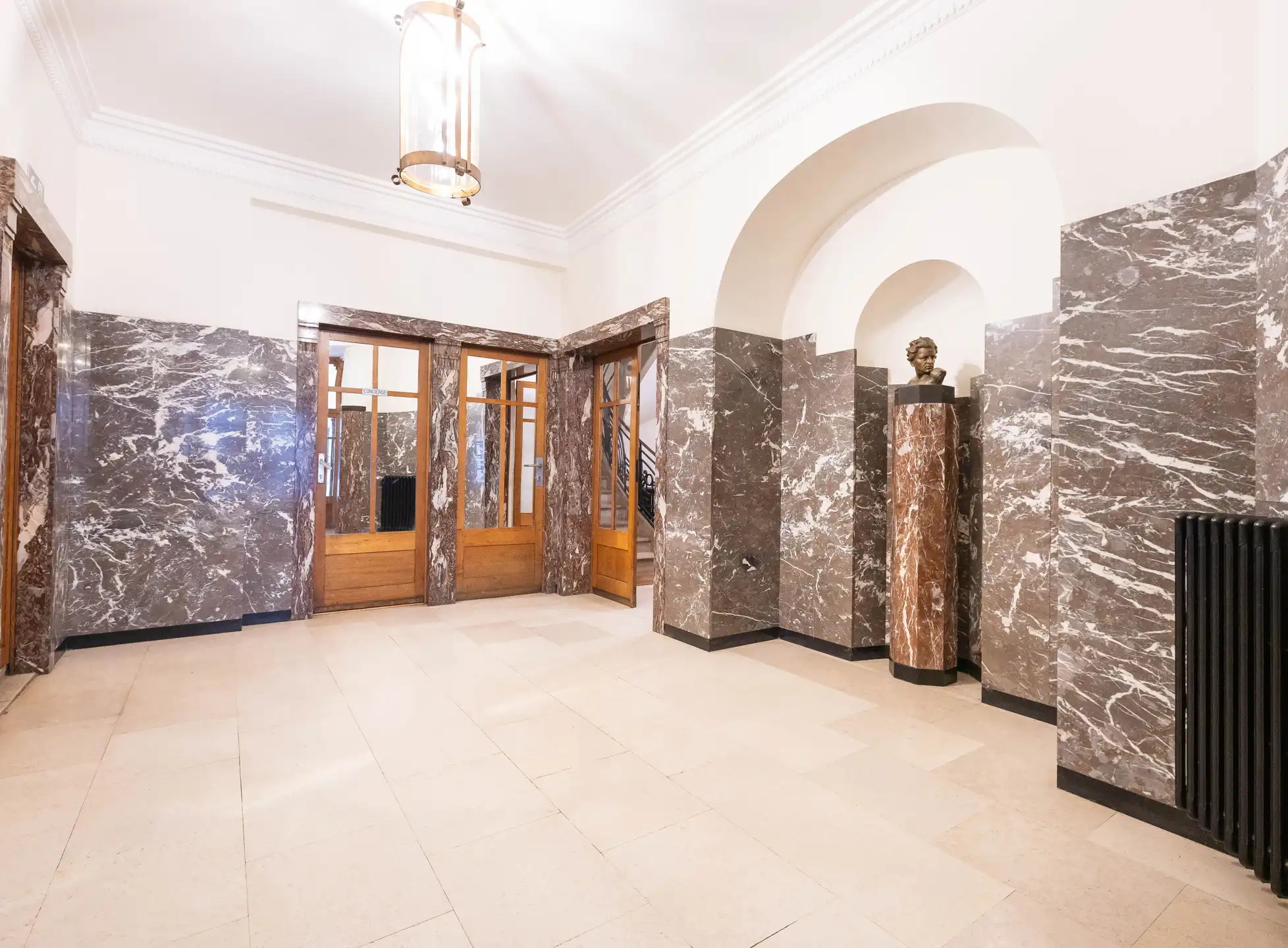 Beleef de Art Deco-elegantie aan de Louizalaan foto 29