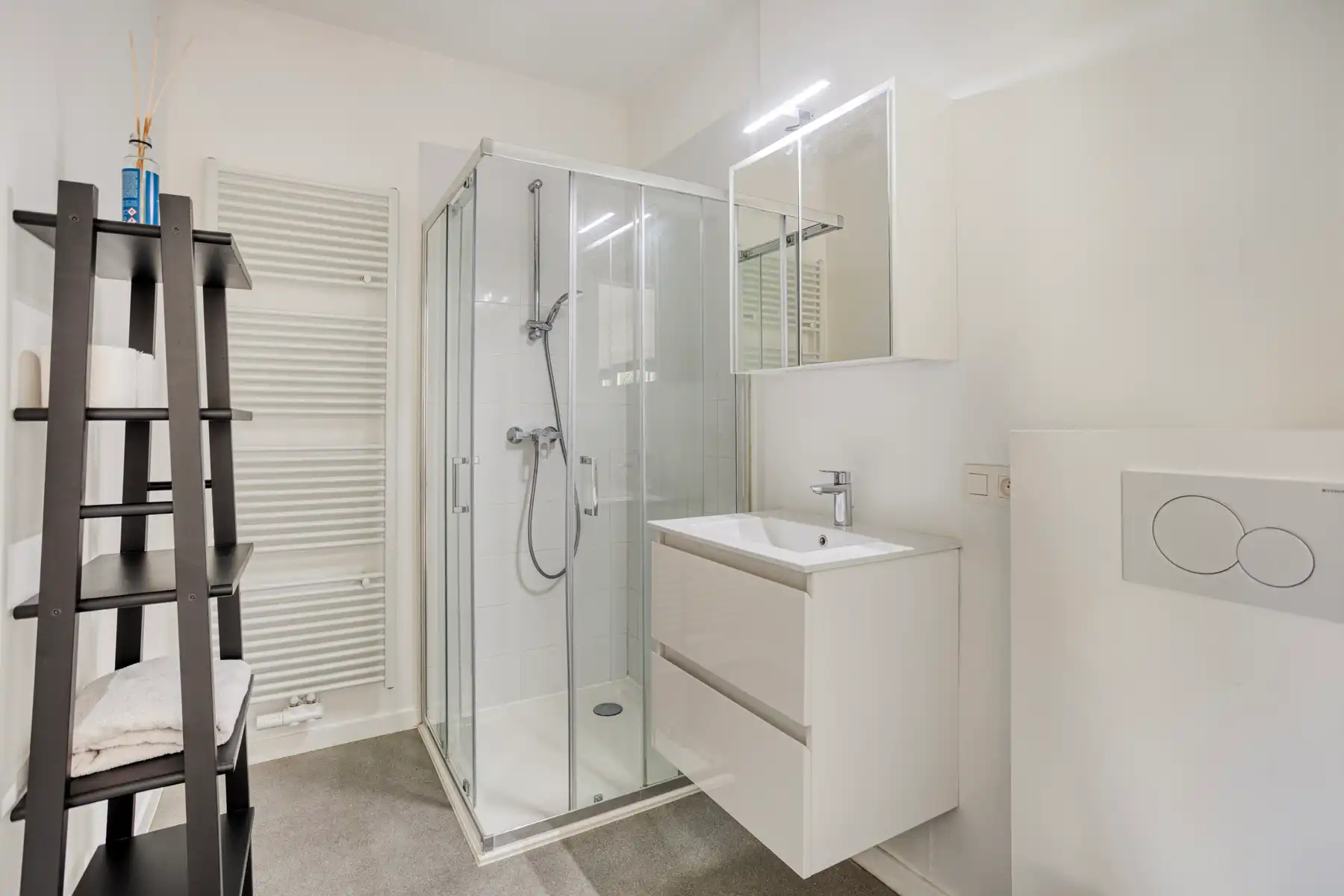 Nieuw kwartier studio met privatieve buitenruimte foto 7