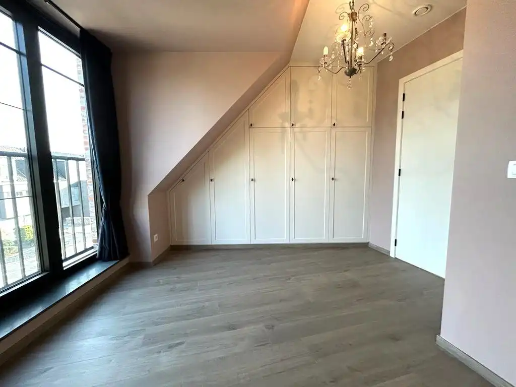 Leuke appartement van 52 m² met terras te Ginderbuiten, Mol! foto 11
