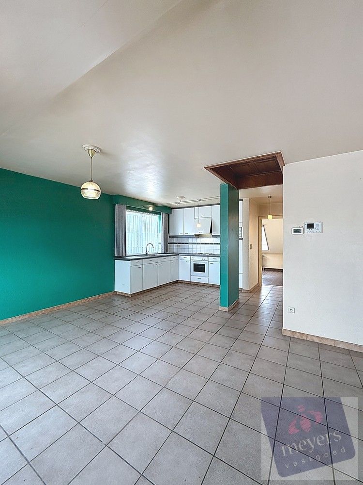 Ruim appartement met garagebox in Bilzen-Schoonbeek foto 10