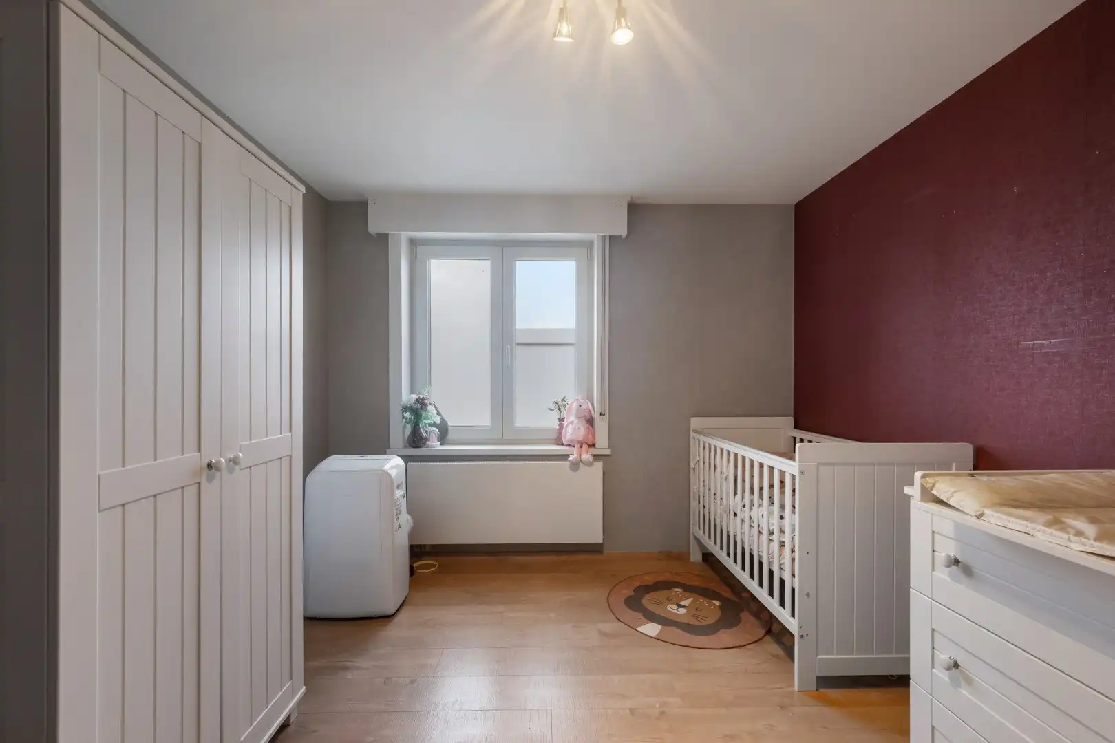 Instapklare woning met 3 slaapkamers en achterliggend tiny house in Geluwe foto 14