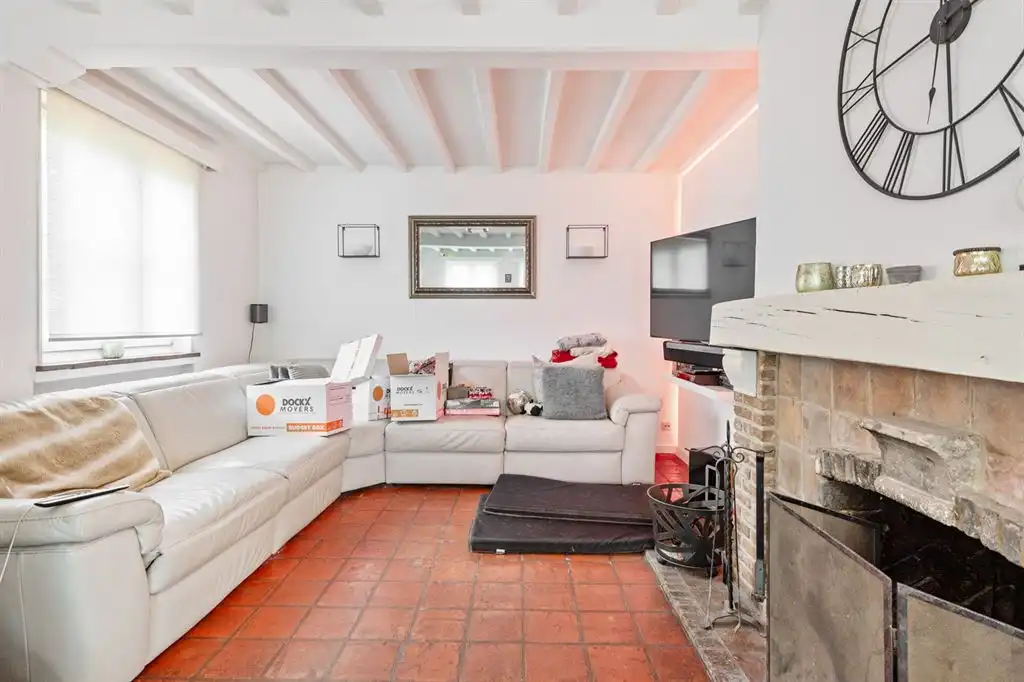 Charmant landhuis in doodlopende straat op 2.051m² foto 3