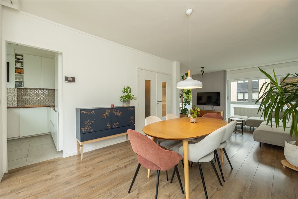 Verzorgde Bel-etage met 3 slaapkamers foto 6