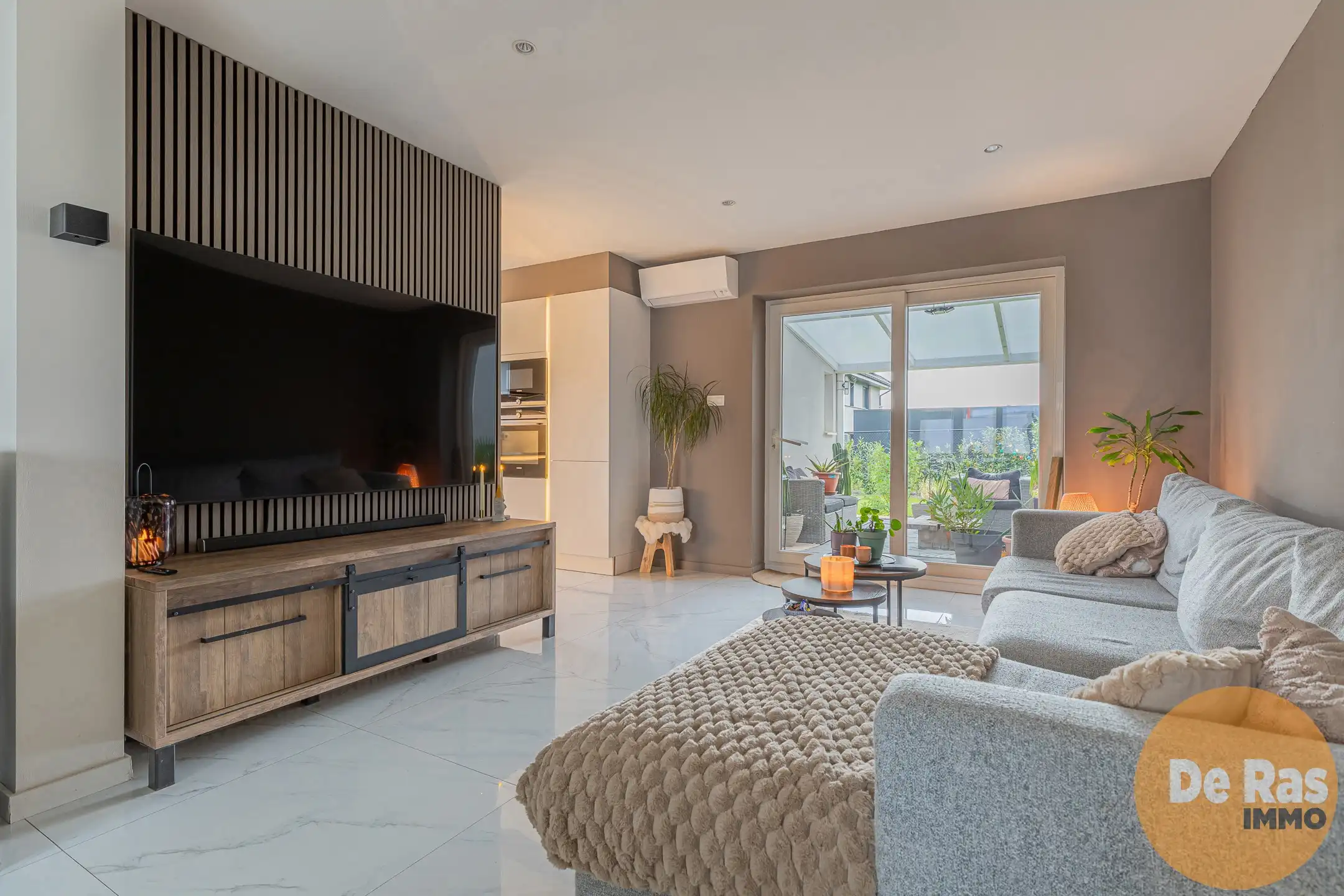 NINOVE-Volledig gerenoveerde HOB in doodlopende straat  foto 6