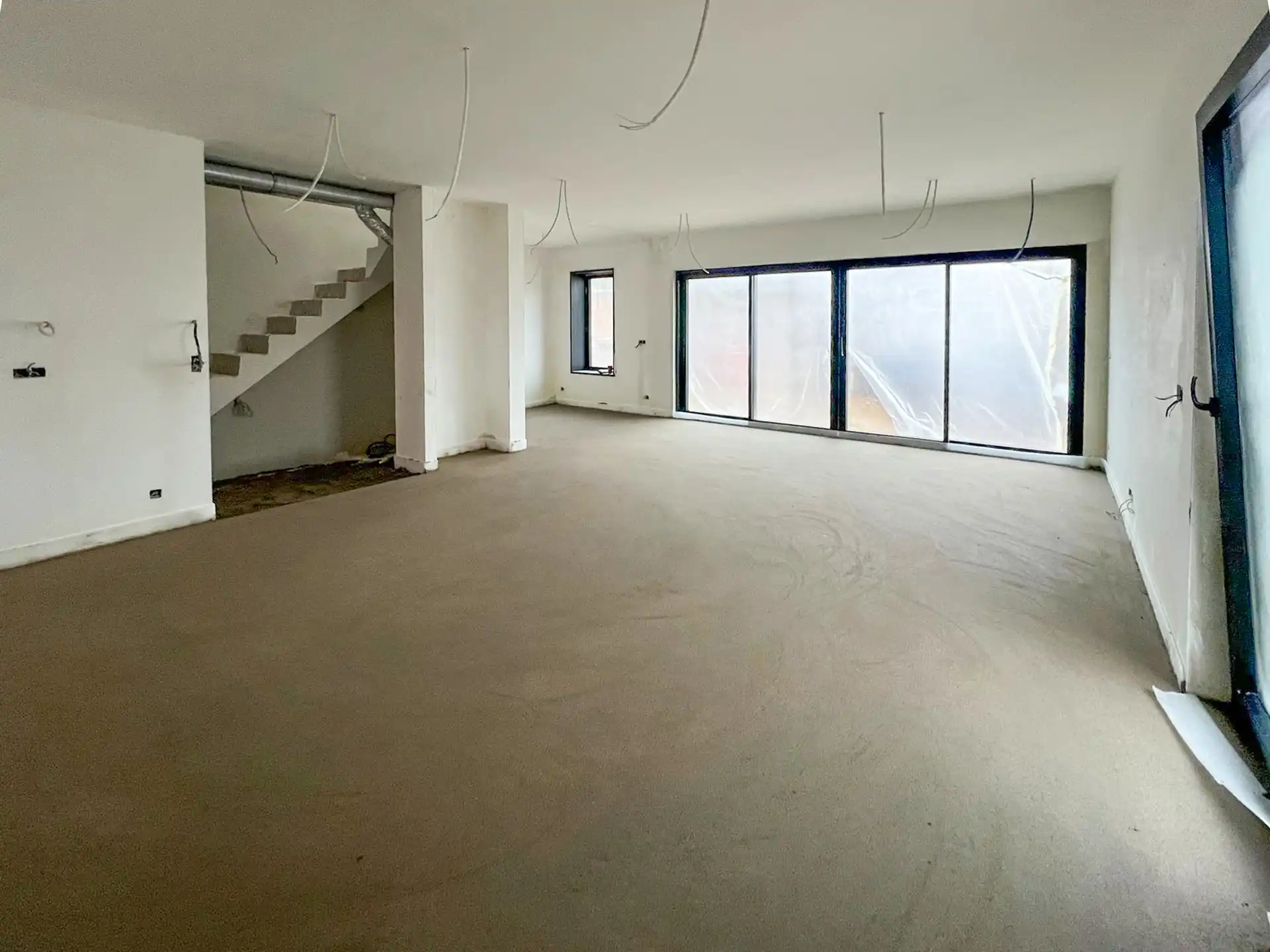 Halfopen te koop foto 6