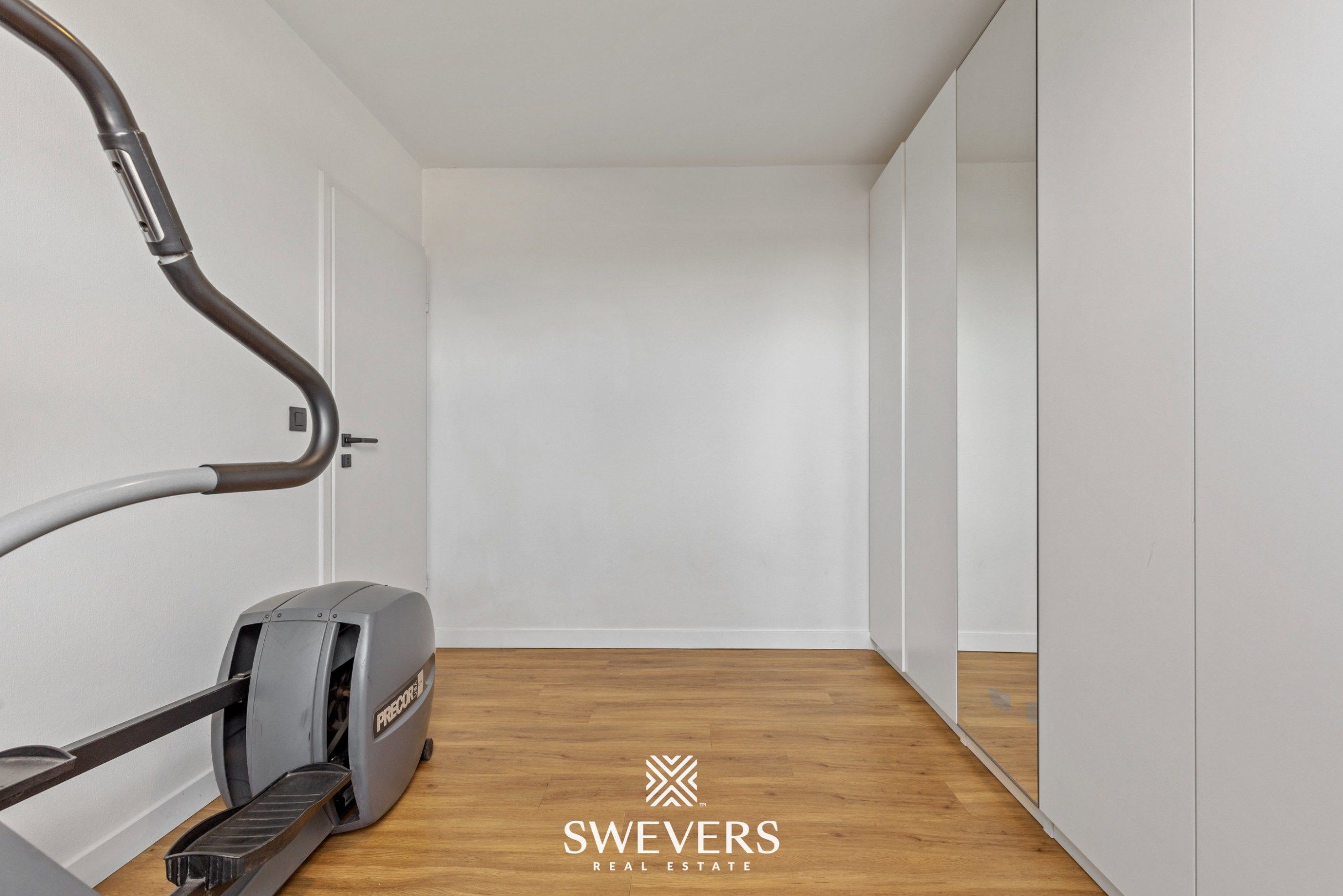 Knap gerenoveerd appartement met zonnig terras in hartje Hasselt foto 16