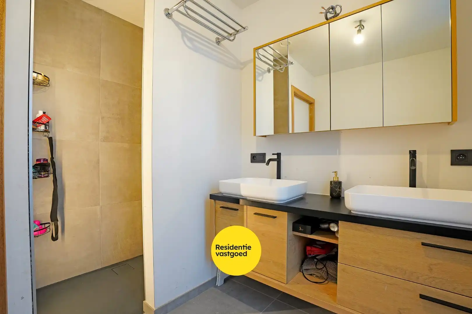 Recente, energiezuinige woning op 541 m² in doodlopende straat te Klerken! foto 13