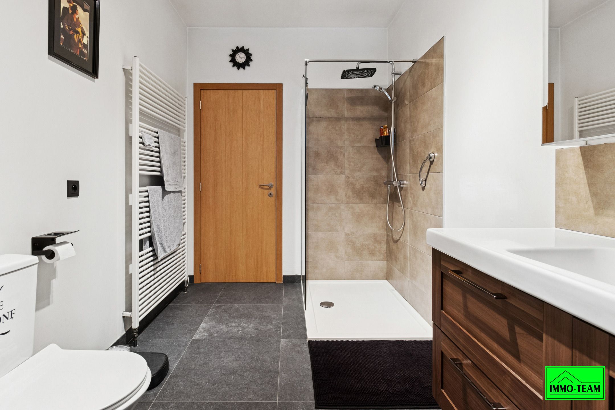 Ruime rustig gelegen woning  foto 14