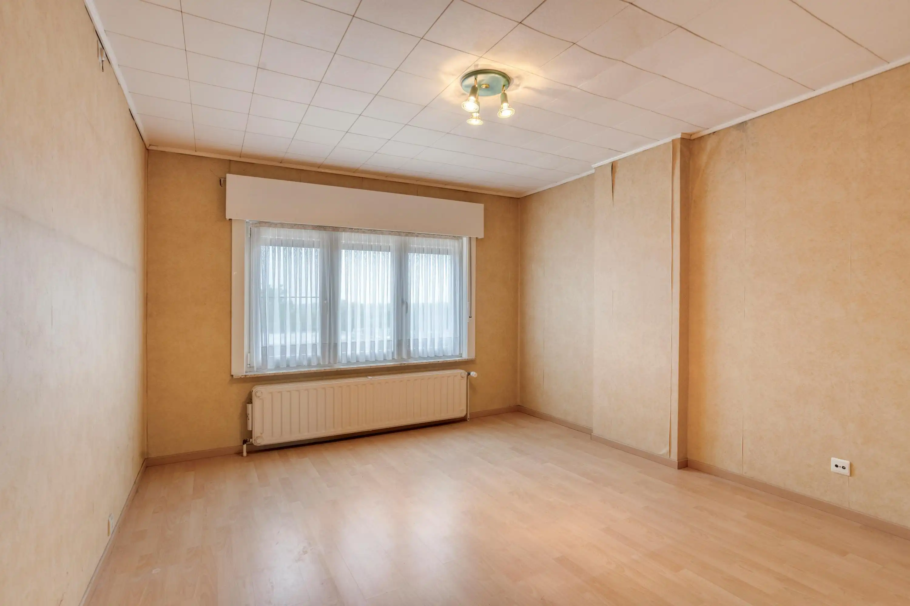 Solide woning met magazijn van 80m² te koop in Geraardsbergen foto 11