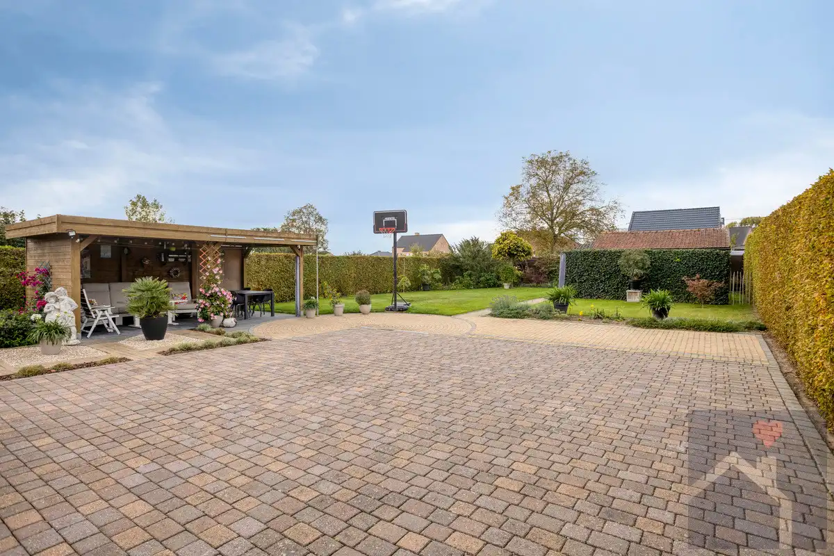 Verrassend ruime, vrijstaande kangoeroewoning met meer dan 300 m² bewoonbare oppervlakte in Rummen! foto 40