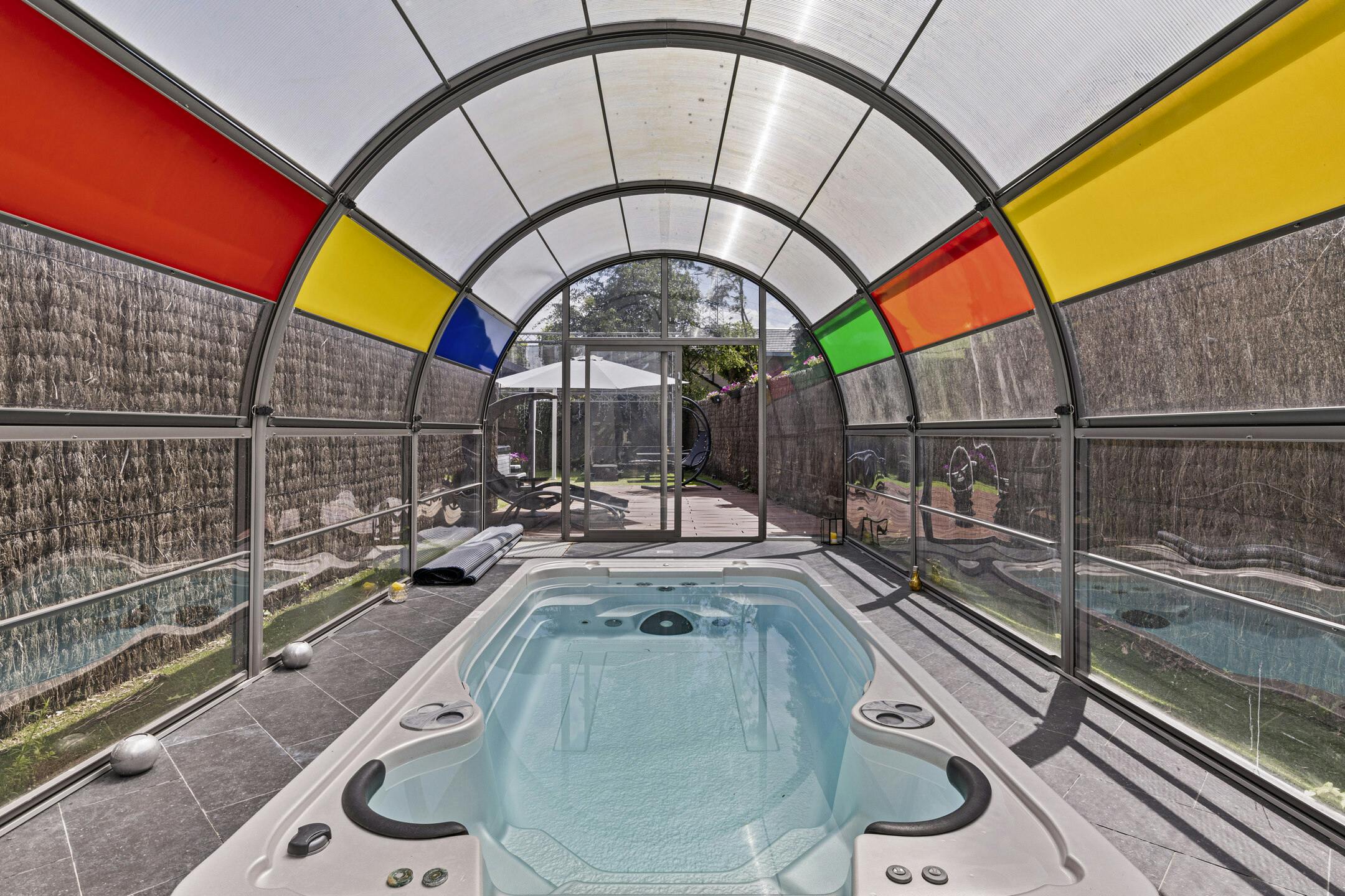 Over te nemen wellnesscentrum met 3 slaapkamer appartement foto 17