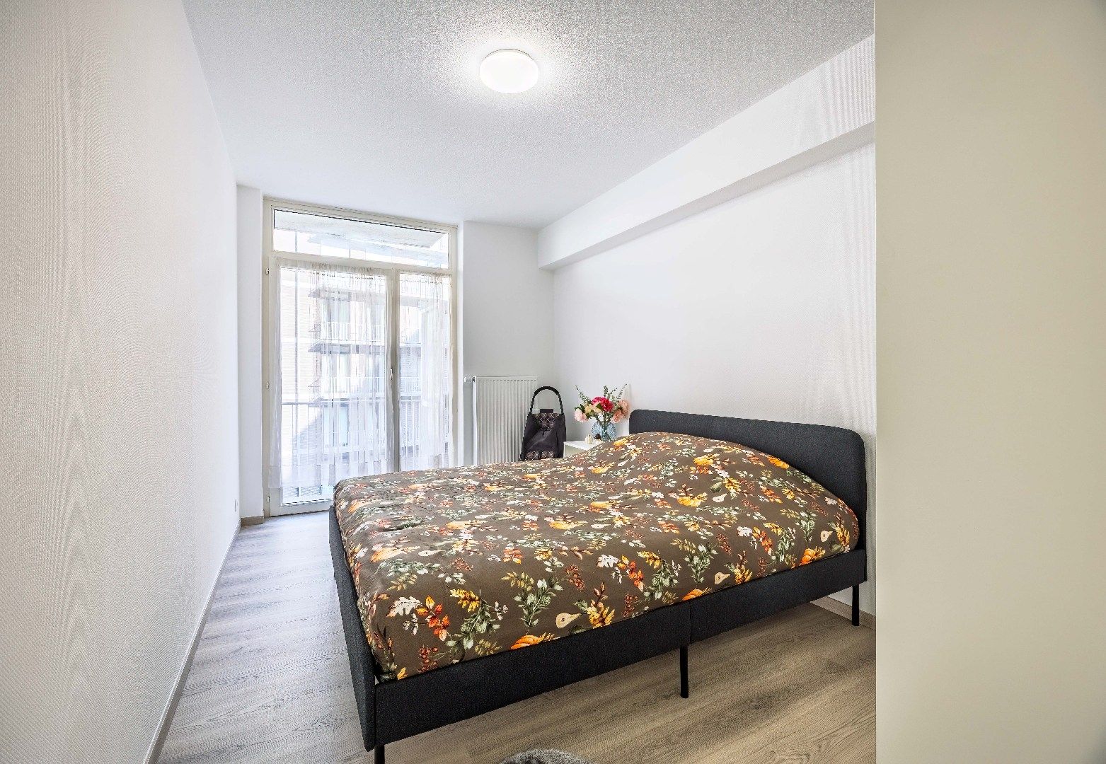 Gerenoveerd appartement aan de achterzijde van de zeedijk. foto 9