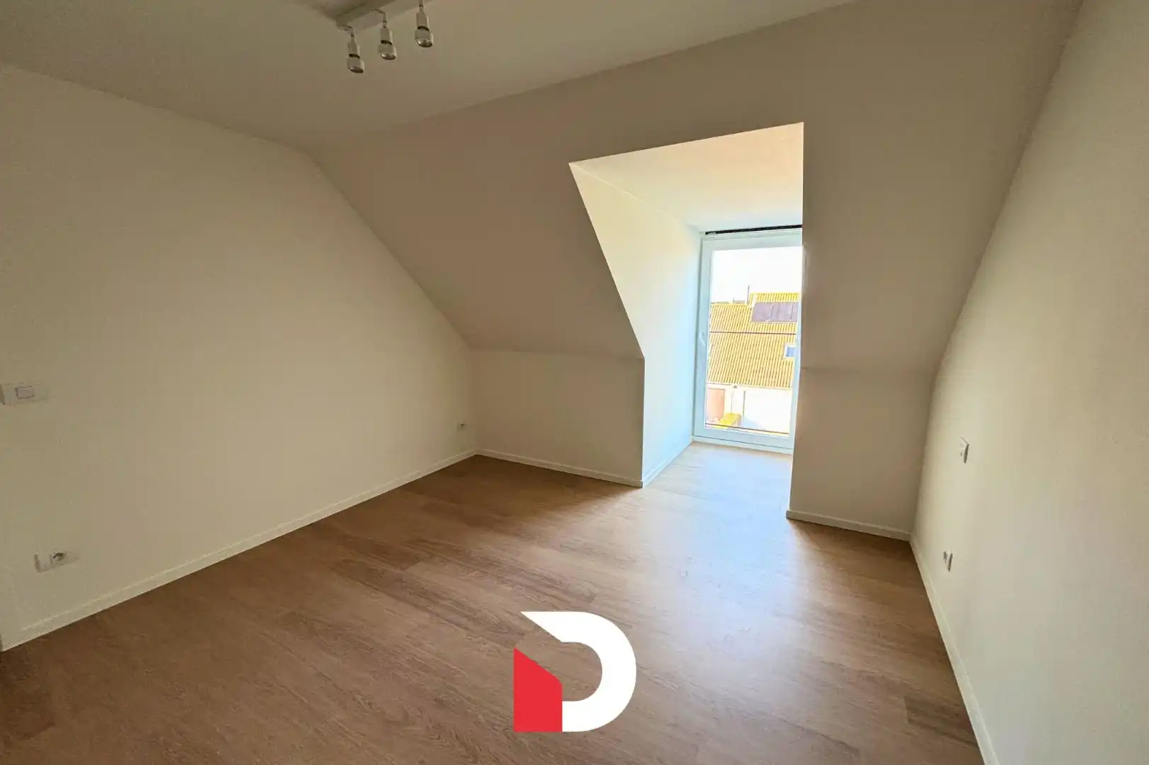 Ruime nieuwbouwwoning met 3 slaapkamers, 2 badkamers. foto 17