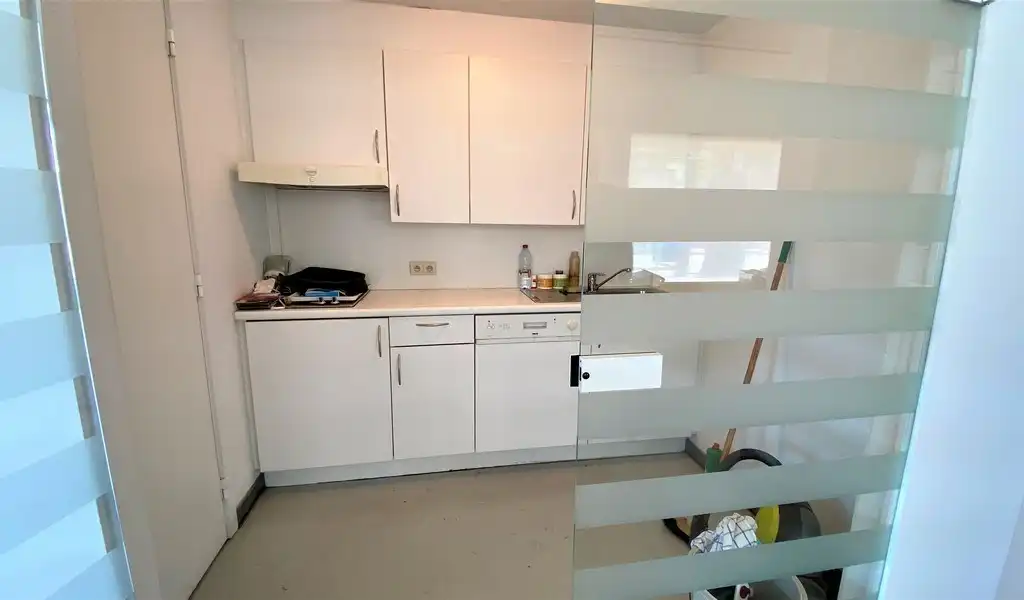 Commercieel kantoor te huur aan Rozemarijnbrug te Gent foto 8