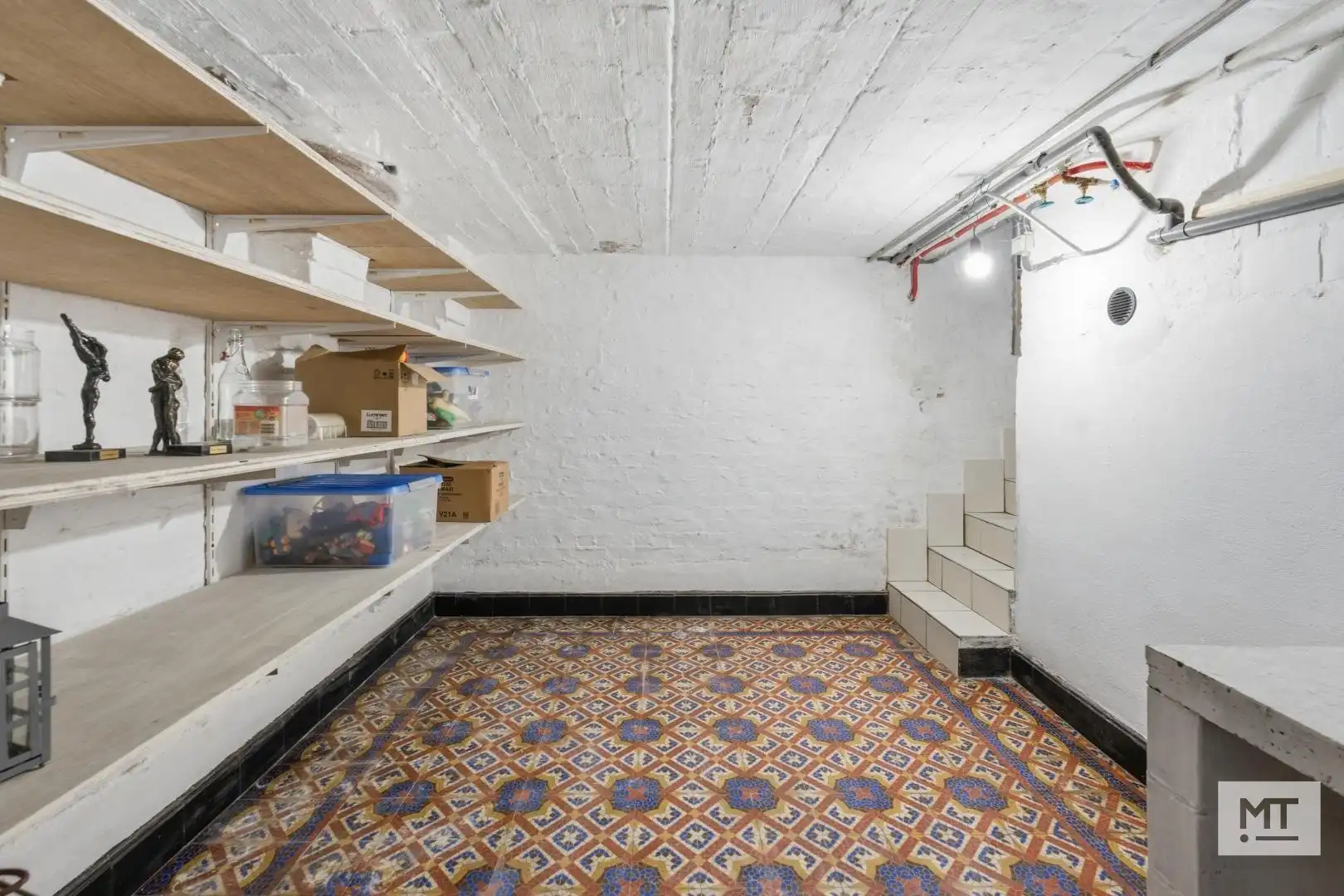 Gelijkvloers twee-slaapkamerappartement met garage te koop in het centrum van Langemark foto 14