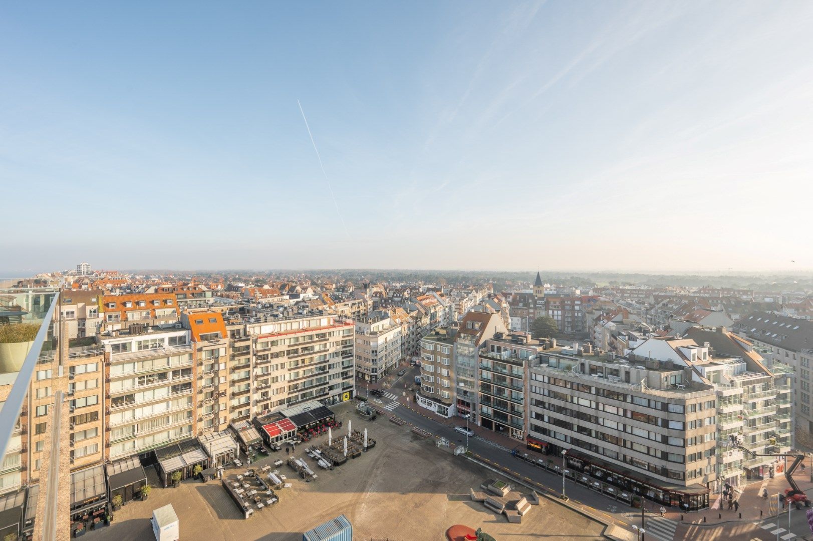 Uitzonderlijke penthouse gelegen op de Zeedijk aan het Van Bunnenplein met panoramische zichten. foto 17