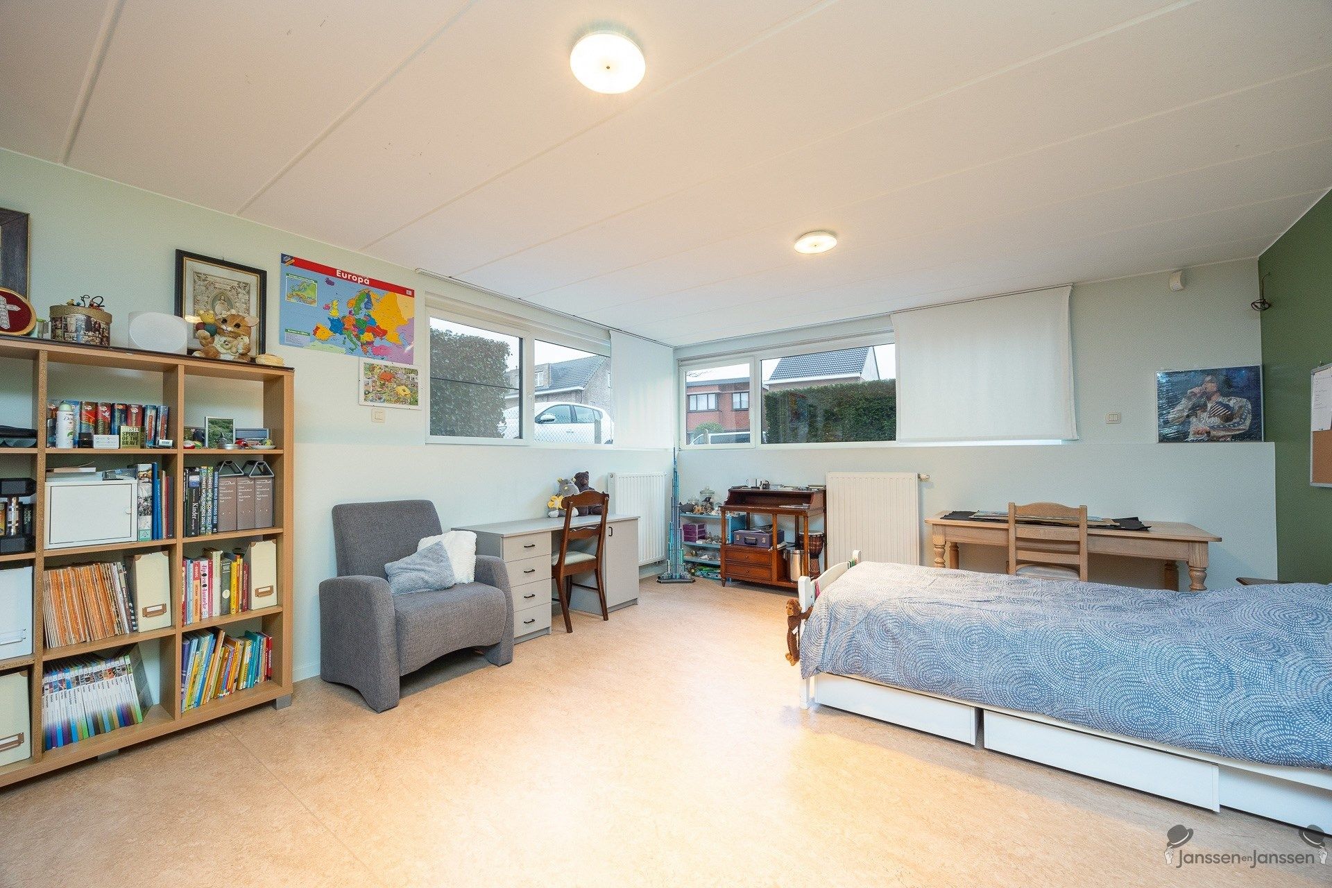 Woning met 4 slaapkamers en praktijk- of kantoorruimte op 744 m² foto 7