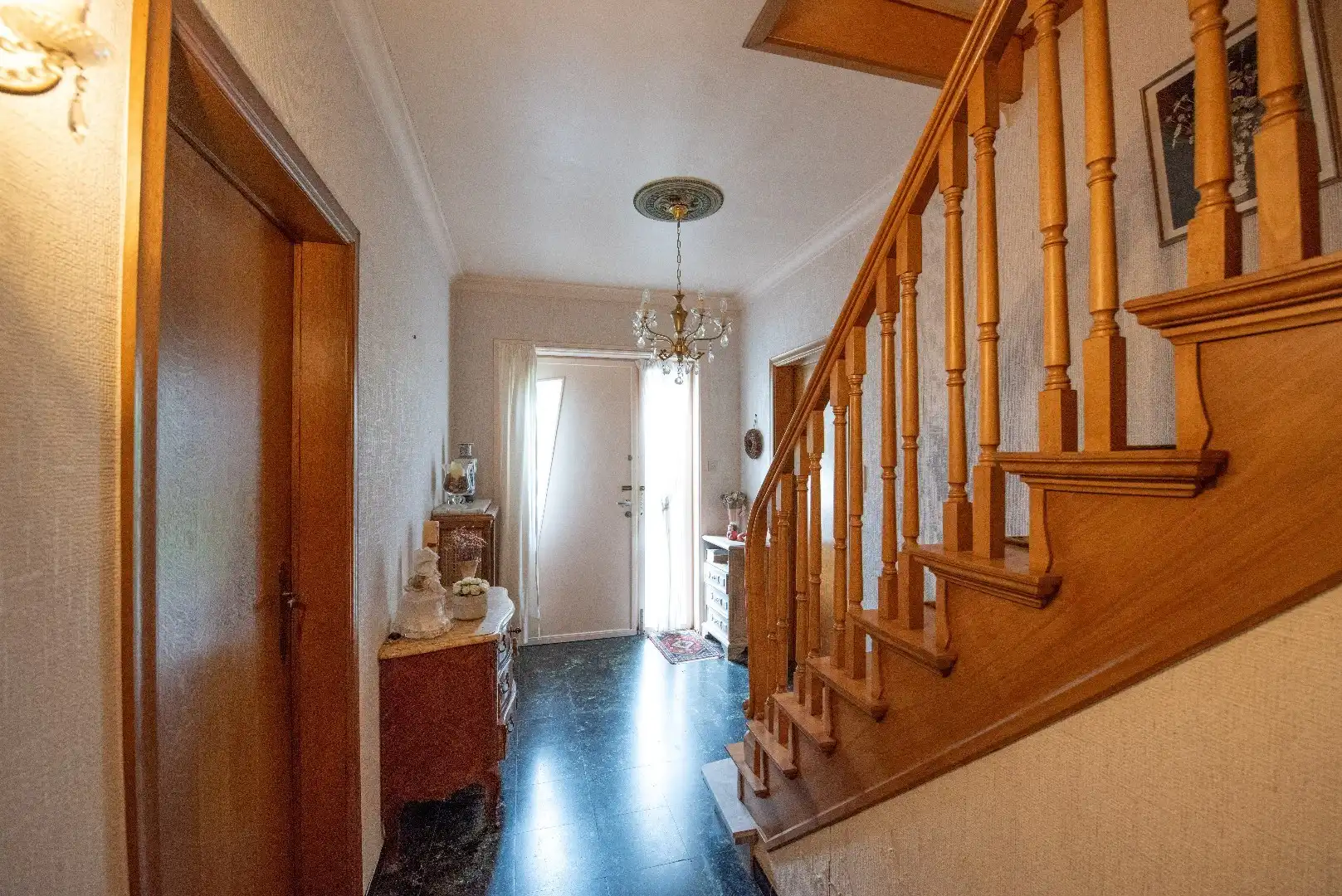 Te renoveren, ruime woning op 1720 m² met 4 slaapkamers te Olsene foto 5